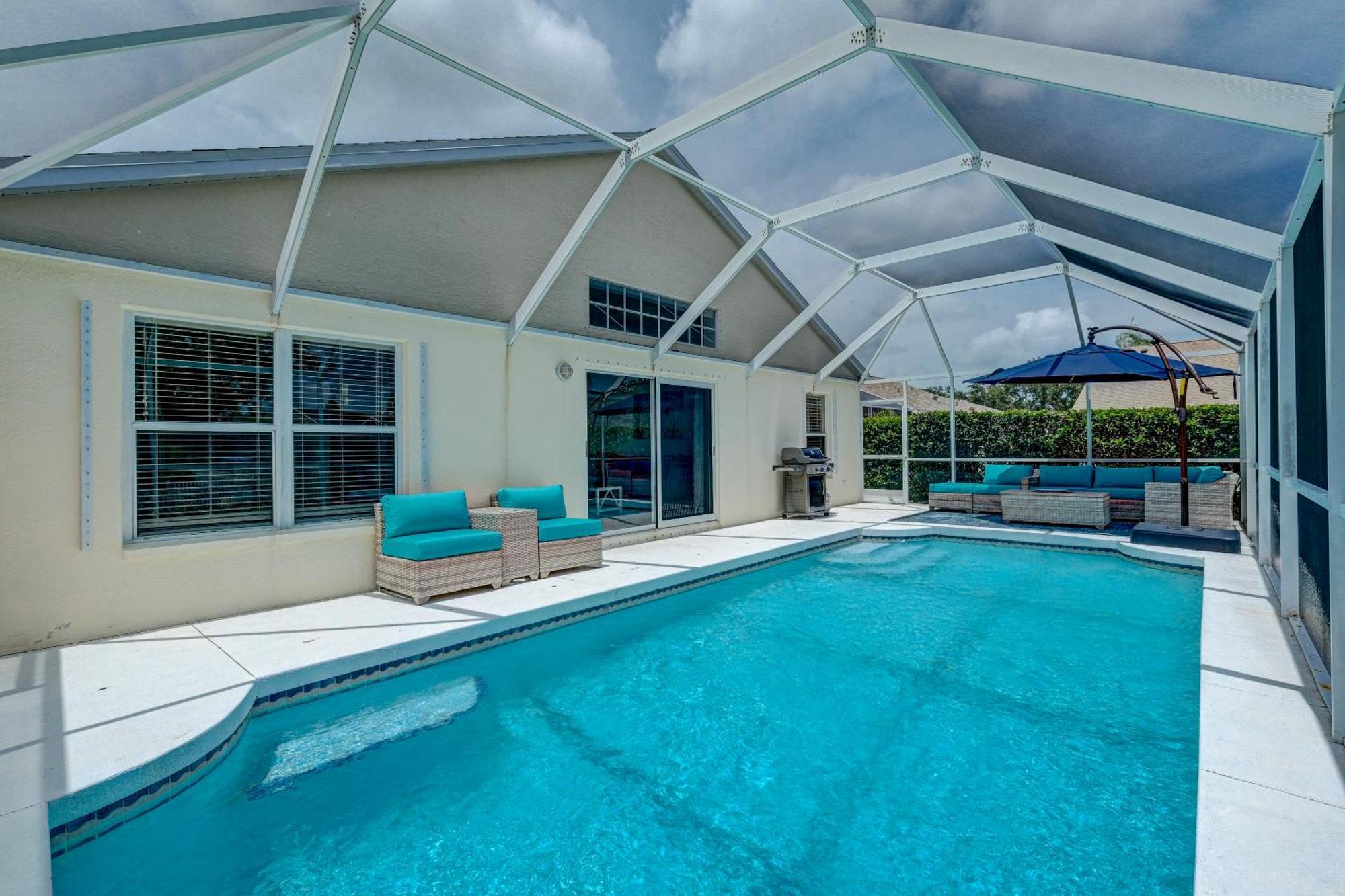 Holiday home Turtle Bay Cottage! Cozy With Private Pool! Water View! Bradenton