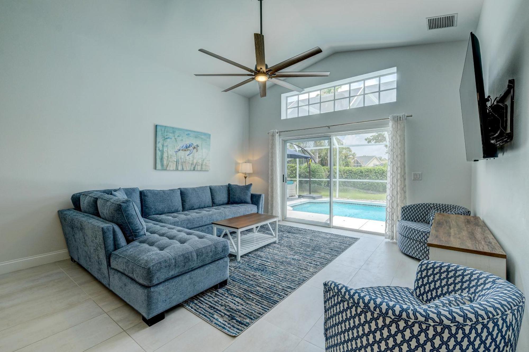 Turtle Bay Cottage! Cozy With Private Pool! Water View! Holiday home *