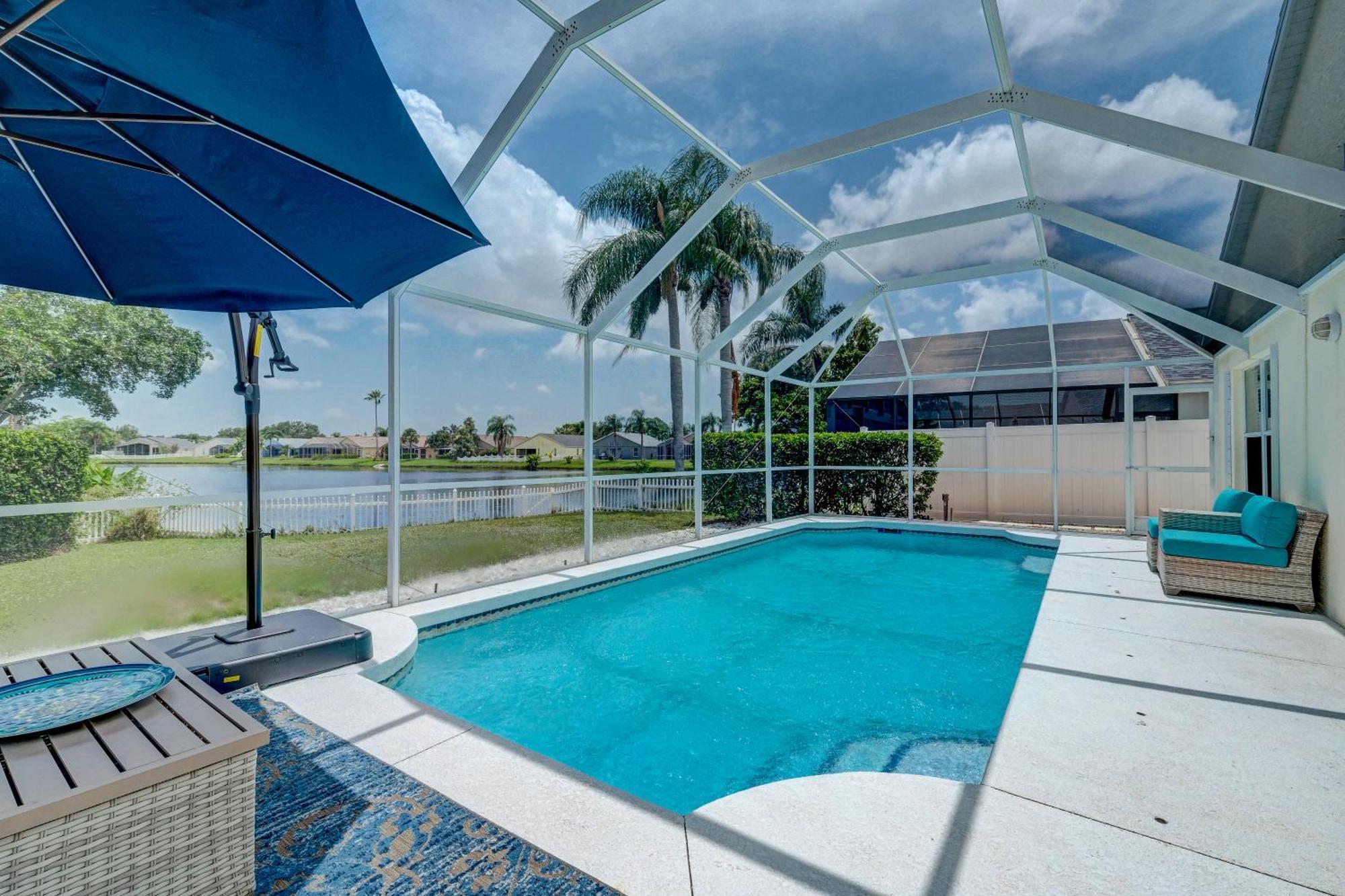 Holiday home Turtle Bay Cottage! Cozy With Private Pool! Water View!