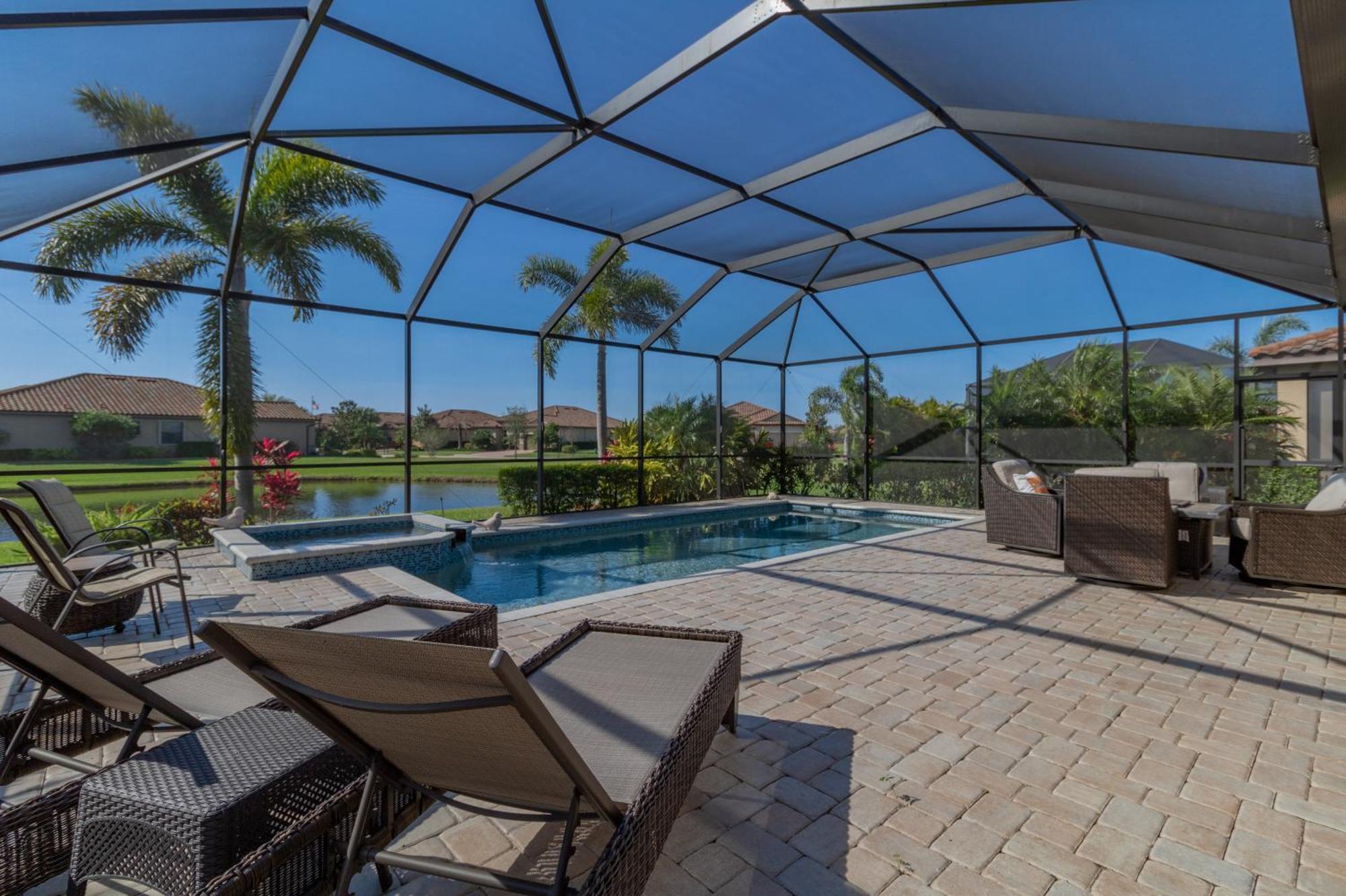 Holiday home 128 Sweet Tree! Lakeside With Private Pool Located In River Golf & Cc