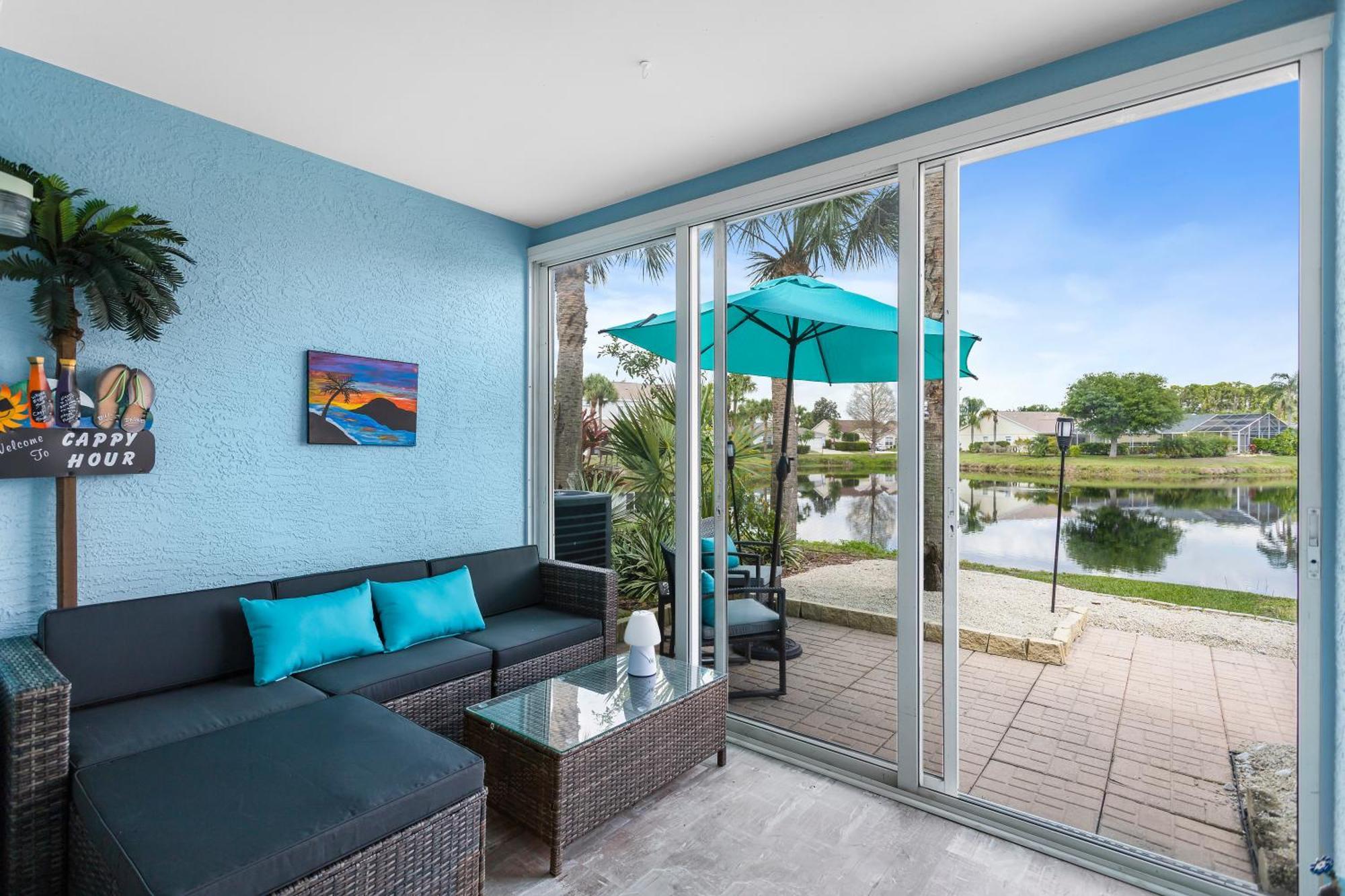 Cappy Hour! Lakefront Townhome With Backyard Paradise And Amazing Community Amenities!