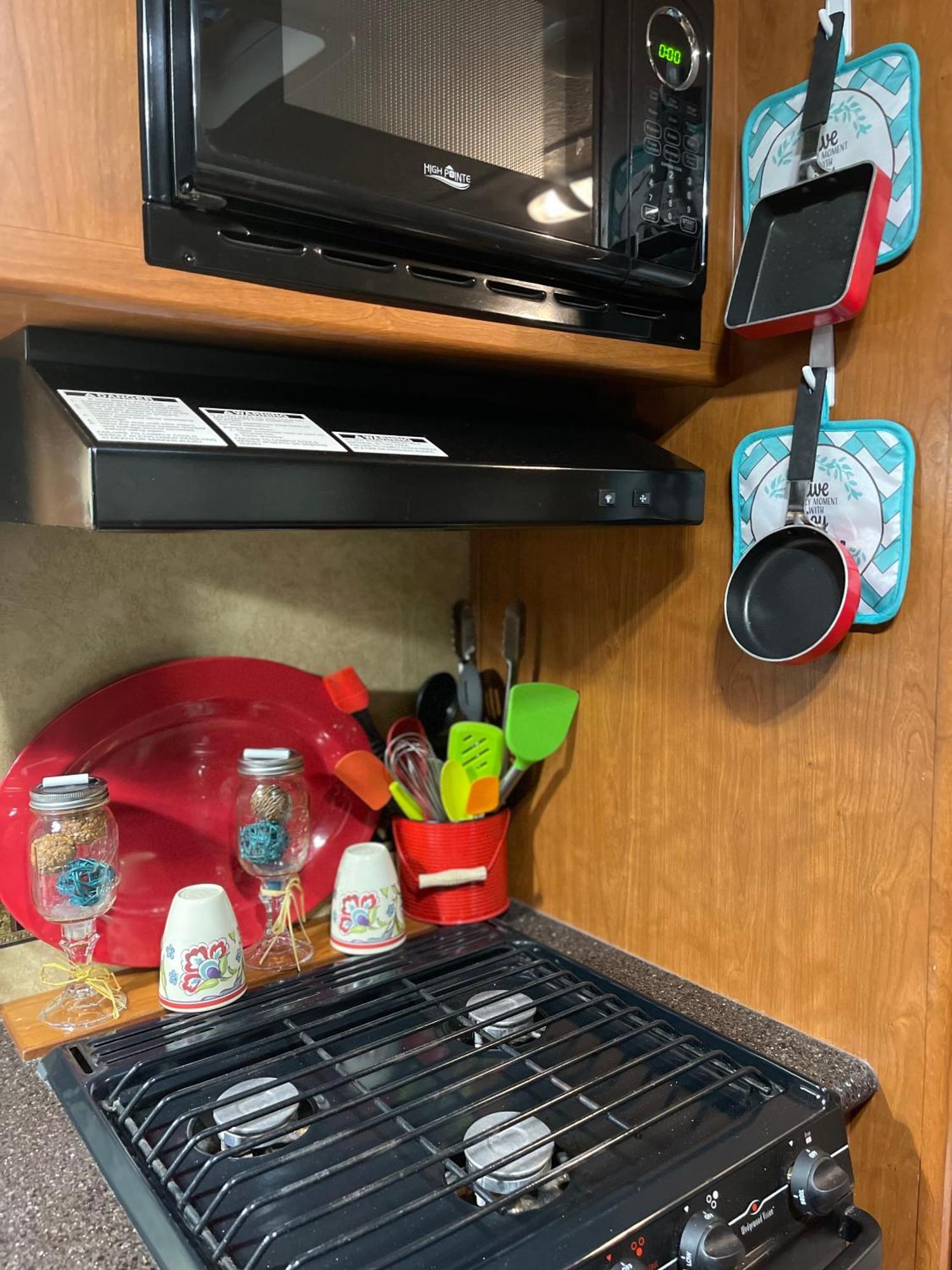 Water Front Tracer Rv By Glampers Camp