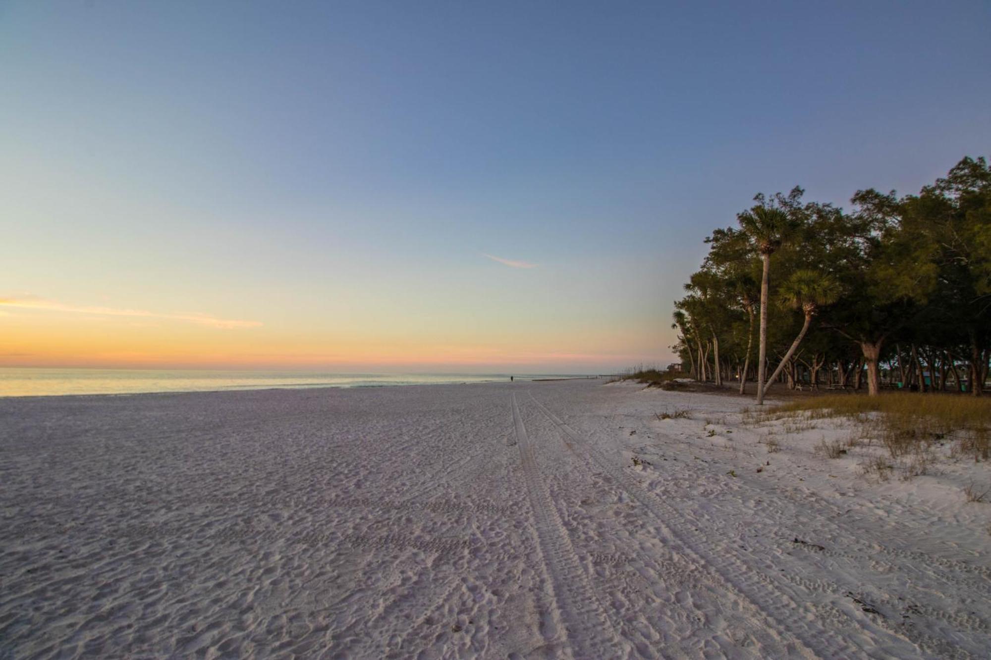 Anna Maria Island Club Unit17s