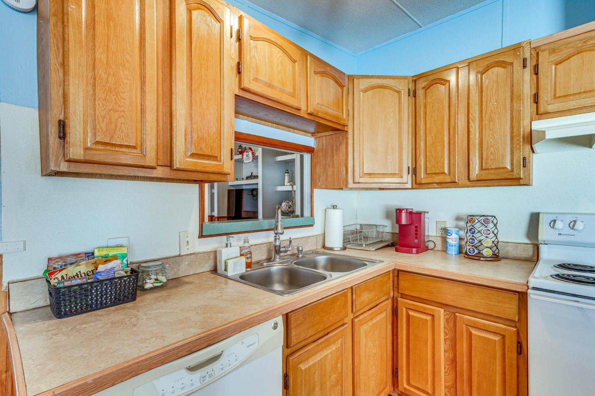With Private Dock - 7 Mi To Beaches * Pensacola