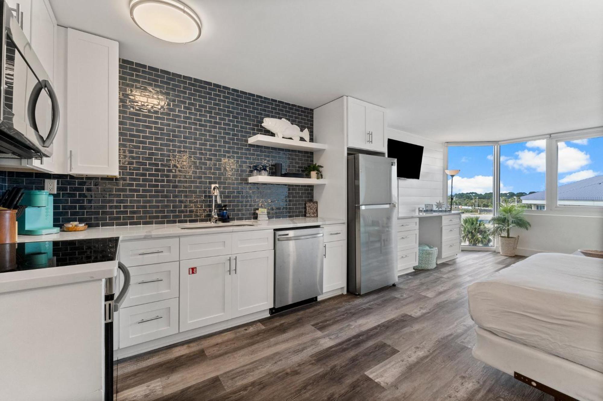 Of The Gulf 410 - Front - Renovated Like New * Panama City Beach