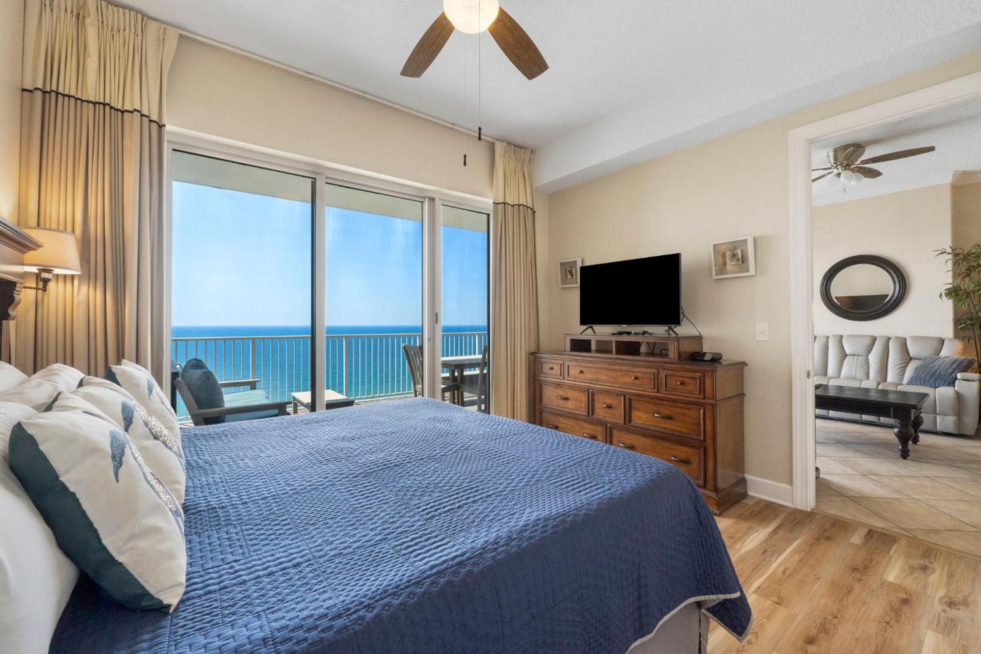 Ocean Reef #2109 By Nautical Holiday home *