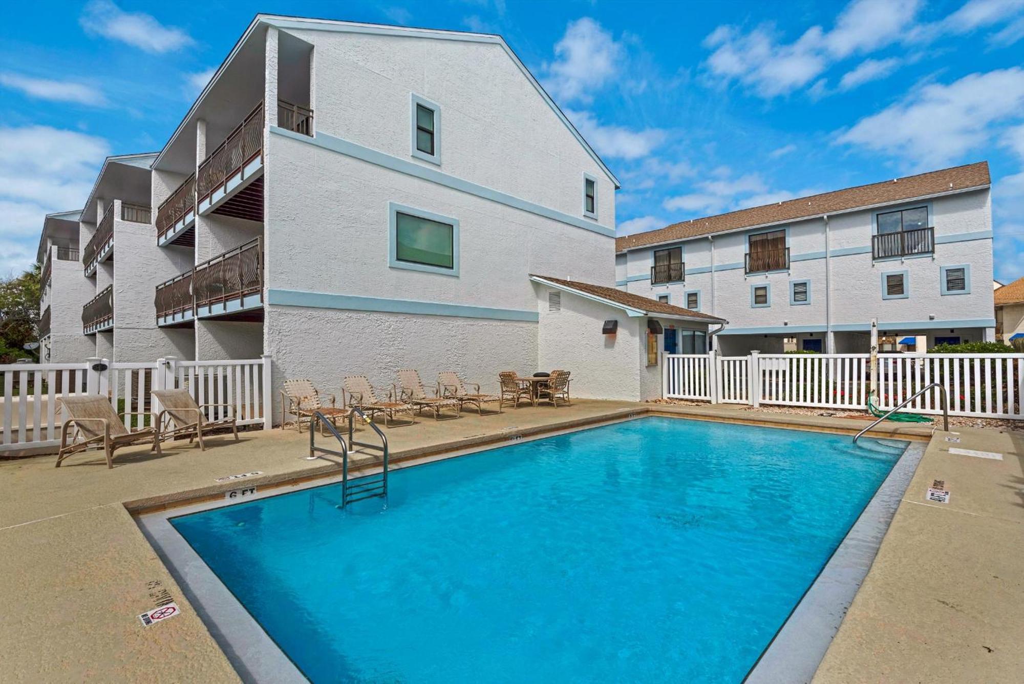 Costa Vista Townhouse #7 * Miramar Beach