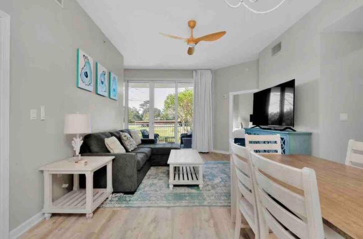 The Palms Of Destin-2116 Resort
