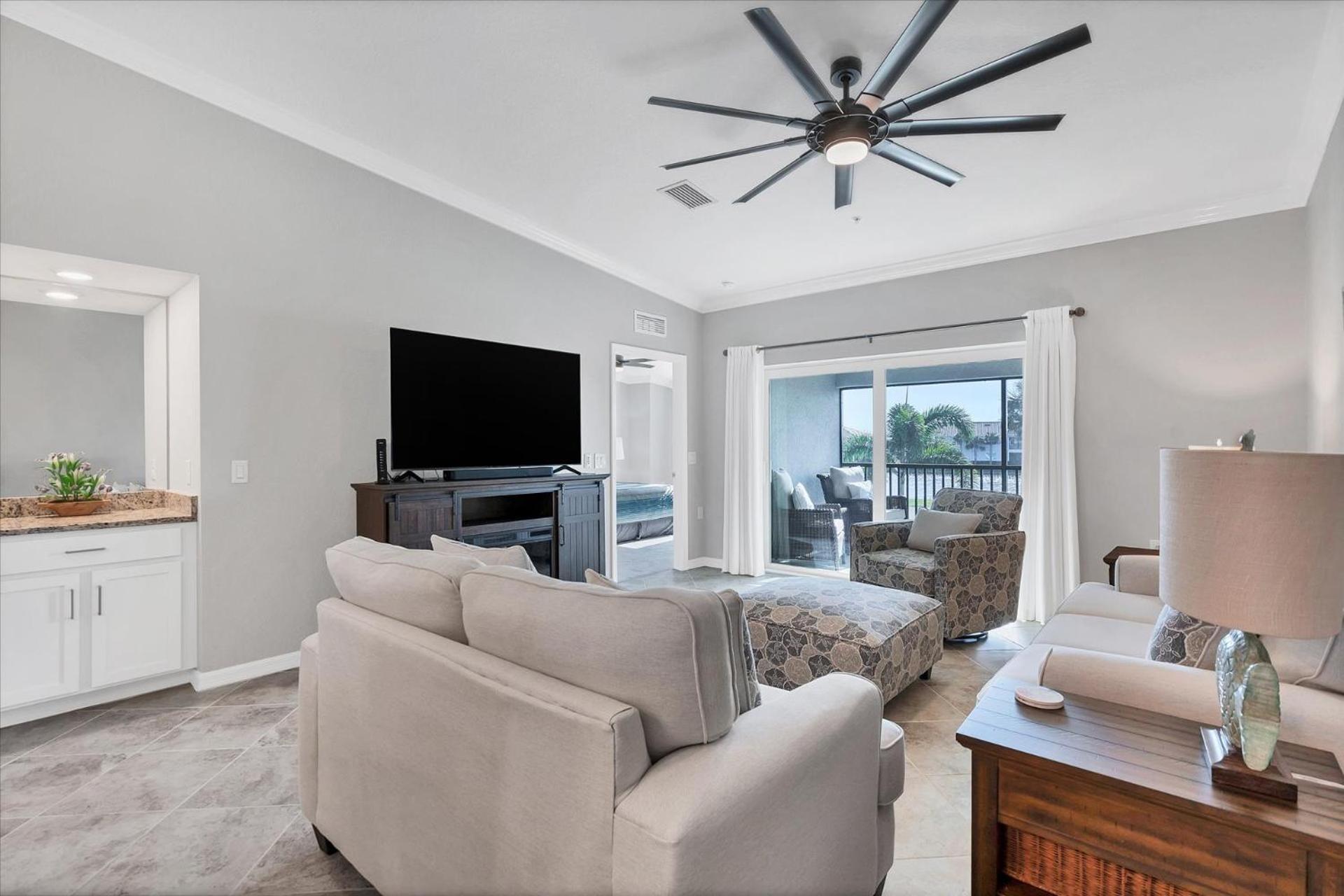 Apartment 14060 Heritage Landing Unit 322 *