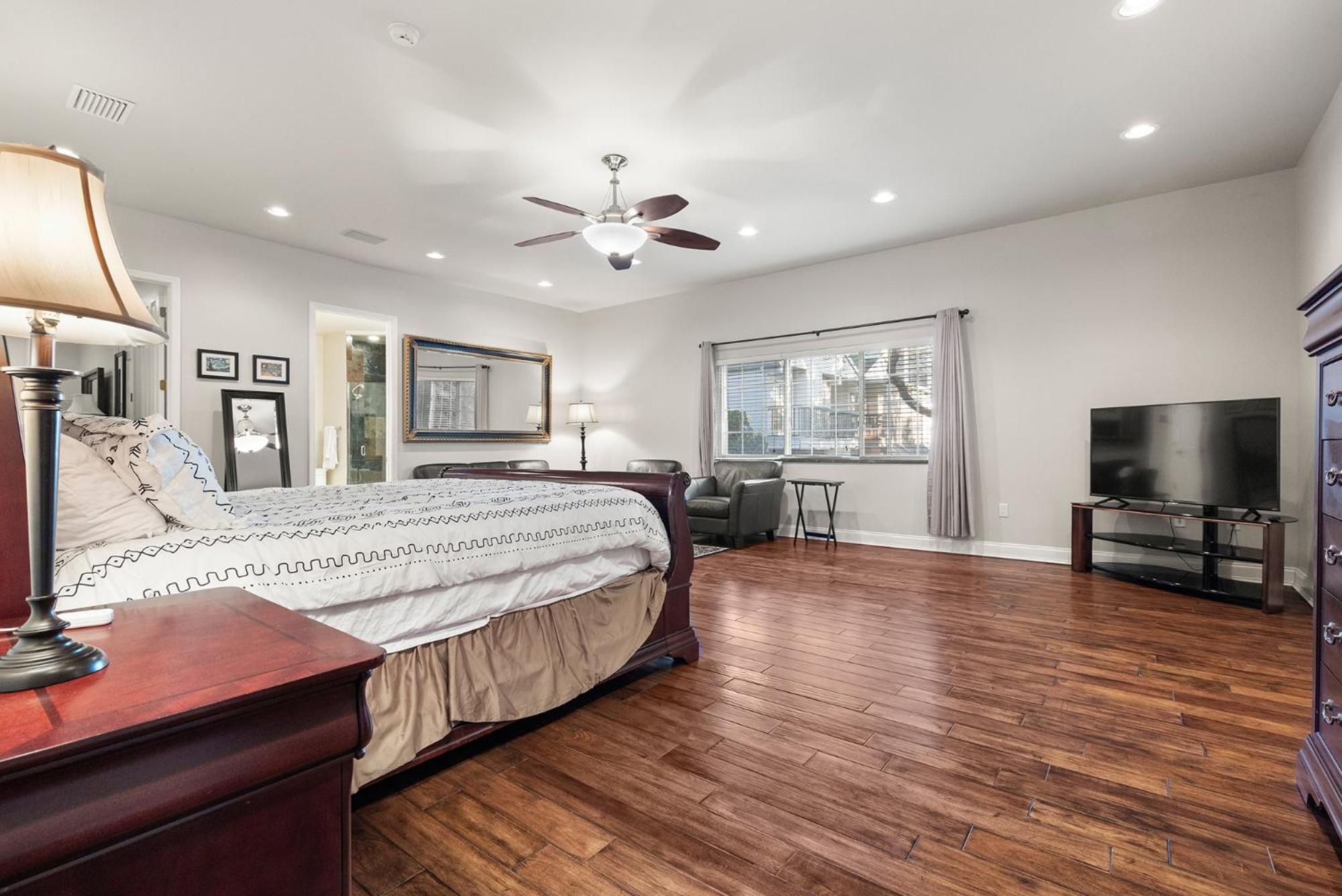 Luxury Mason Villa *