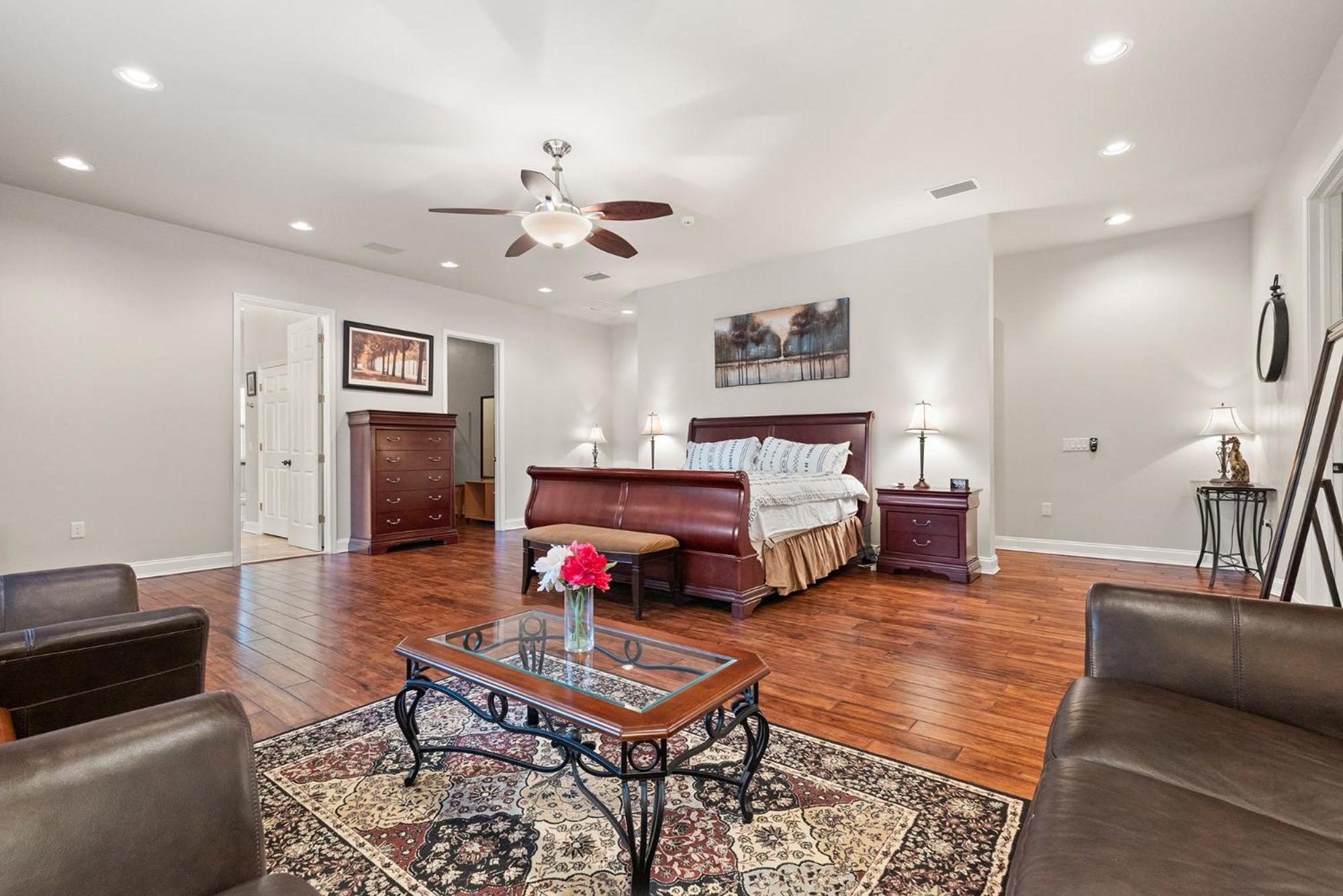 Luxury Mason Villa