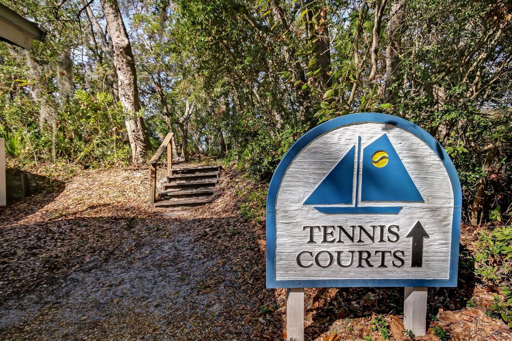 Wooded Views Seclude Apartment Fernandina Beach