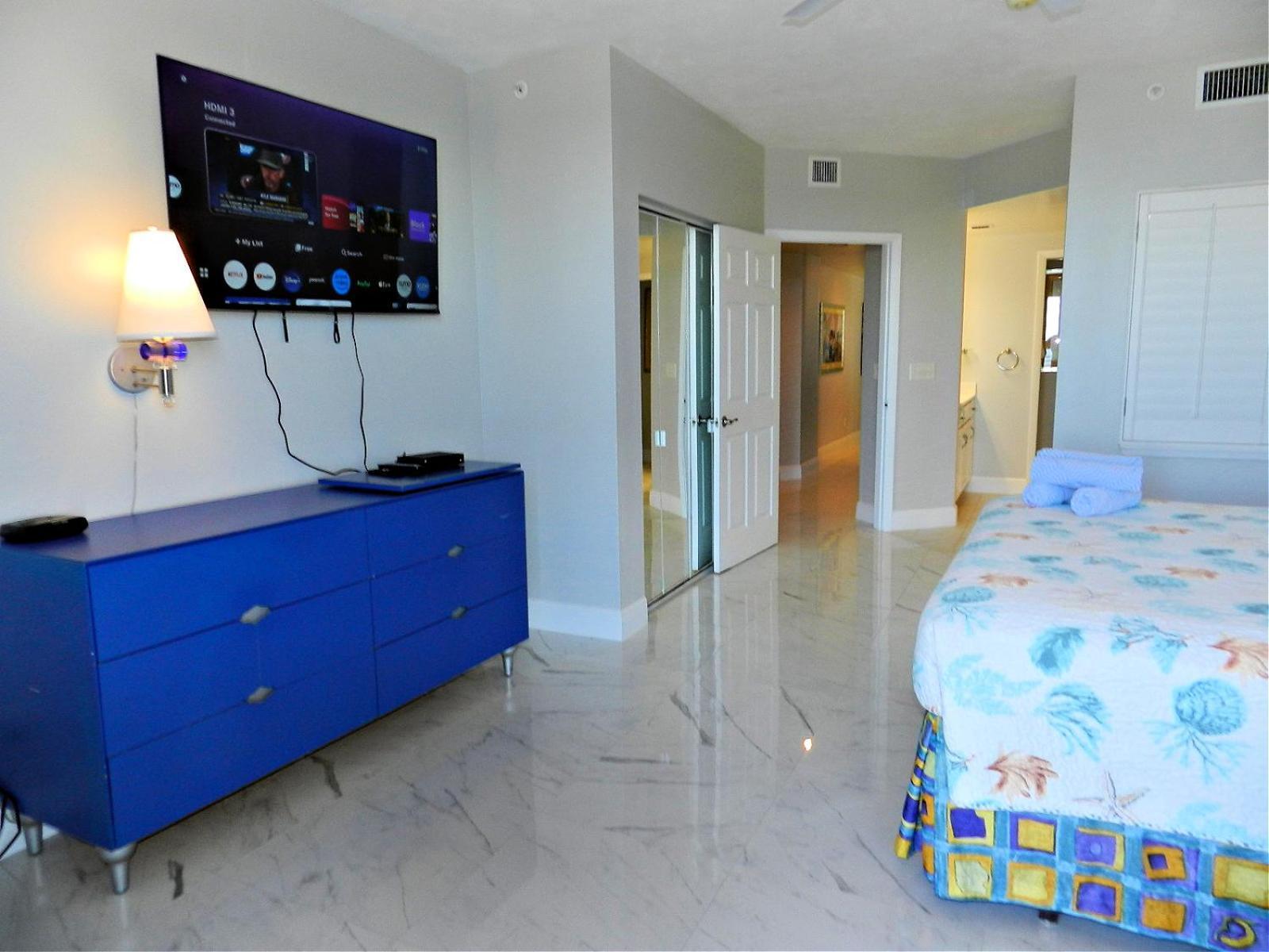 Apartment 14th Floor 2 Bedroom Direct Oceanfront Wyndham Ocean Walk Daytona 1401 Daytona Beach