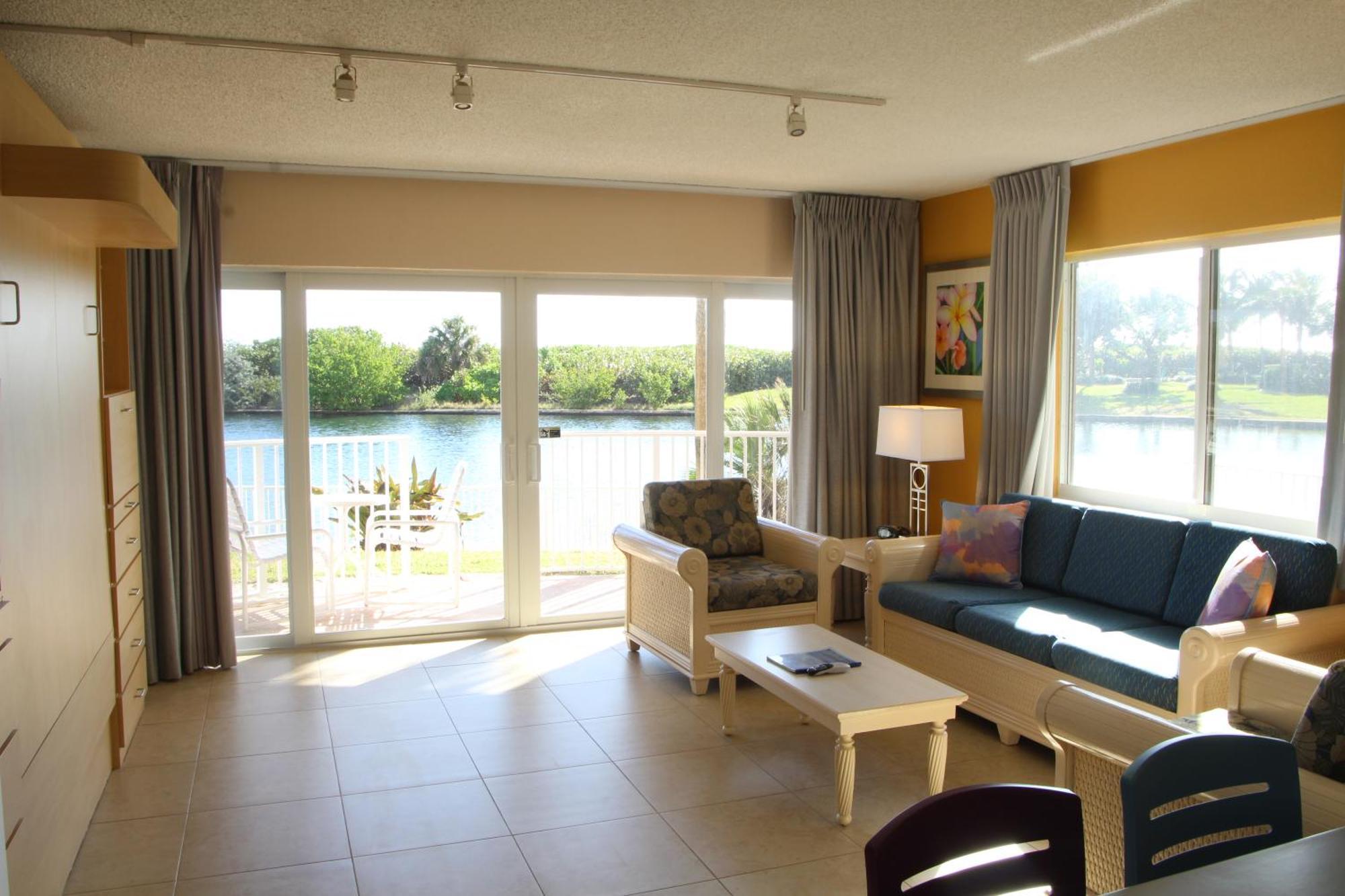 Canada House Club 3*