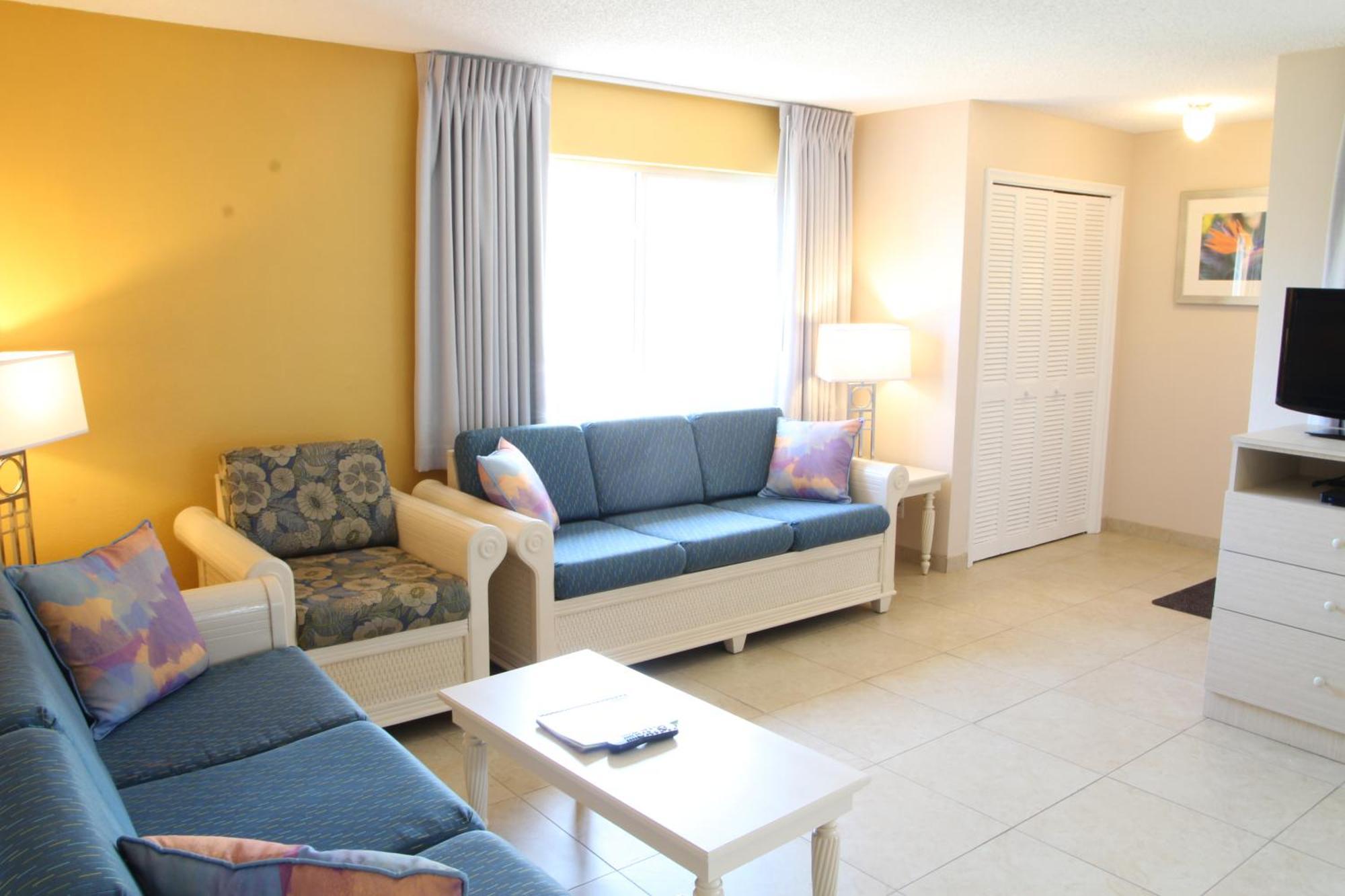 Canada House Club Resort