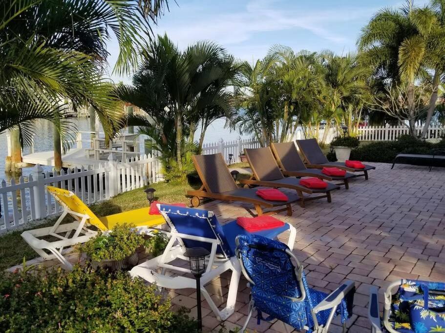 Irb Surf House Waterfront Oasis+ Sunshine +fun Kayaks Holiday home Clearwater Beach