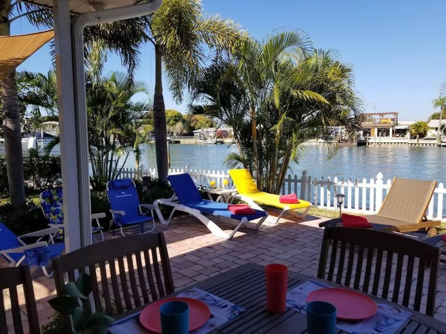 Irb Surf House Waterfront Oasis+ Sunshine +fun Kayaks Holiday home Clearwater Beach