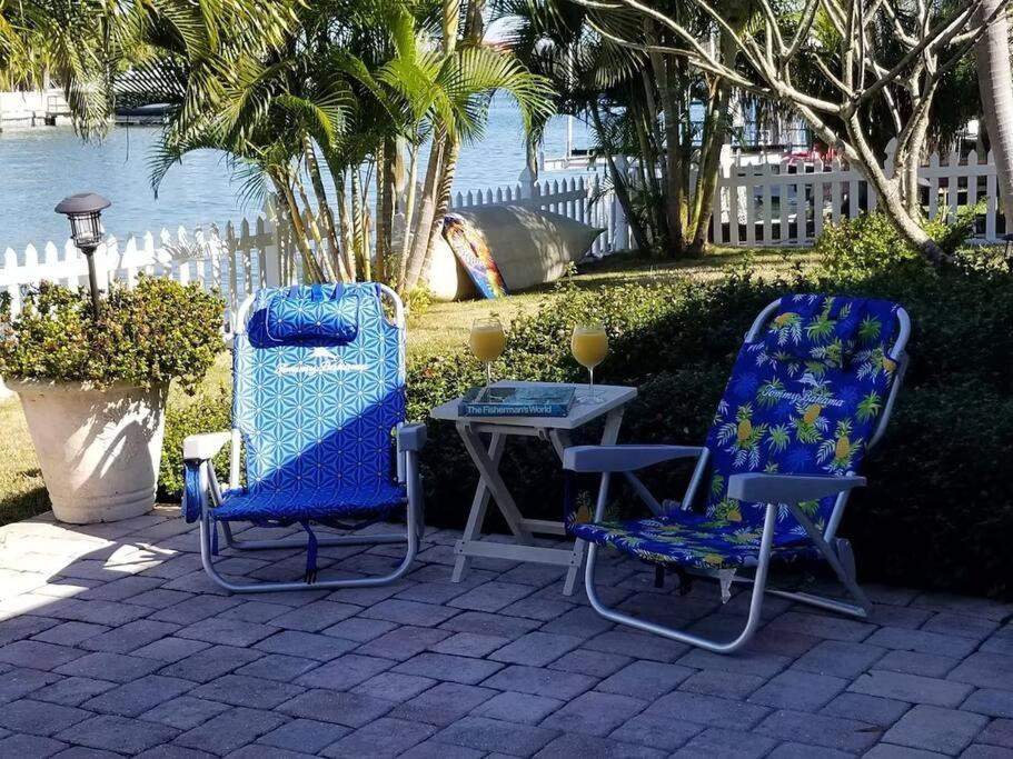 Irb Surf House Waterfront Oasis+ Sunshine +fun Kayaks Holiday home Clearwater Beach