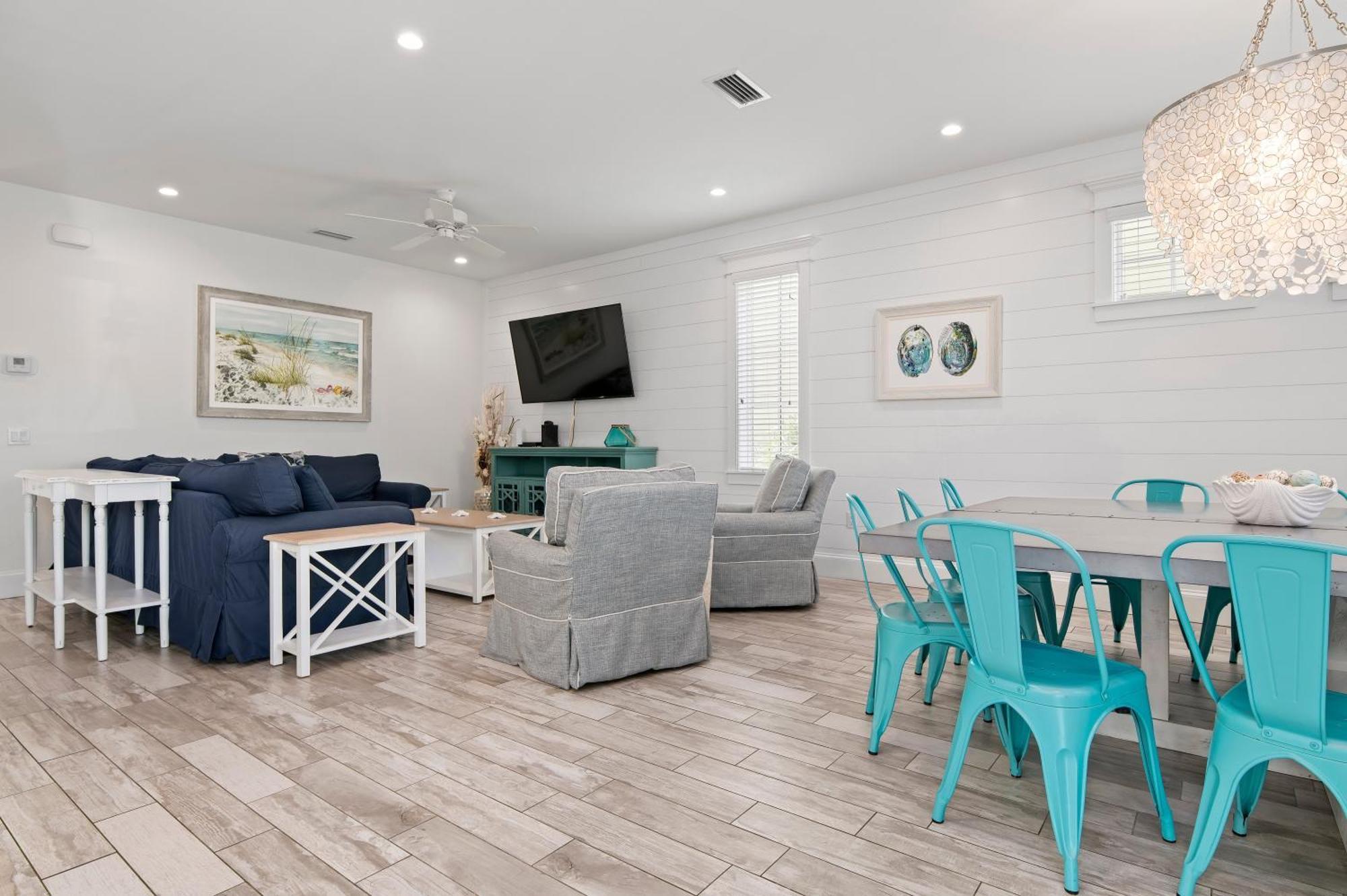Ocean Star! 7 Bdrms, 7 Baths! Beaches Less Than 5min Walk To Beach! Holiday home *