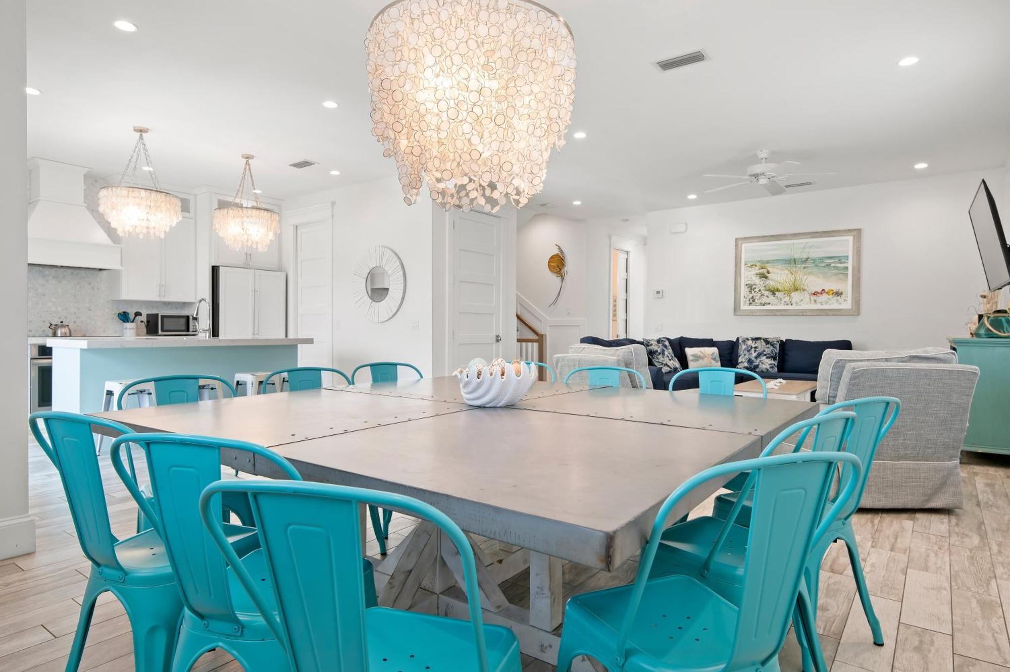 Ocean Star! 7 Bdrms, 7 Baths! Beaches Less Than 5min Walk To Beach! Holiday home Holmes Beach