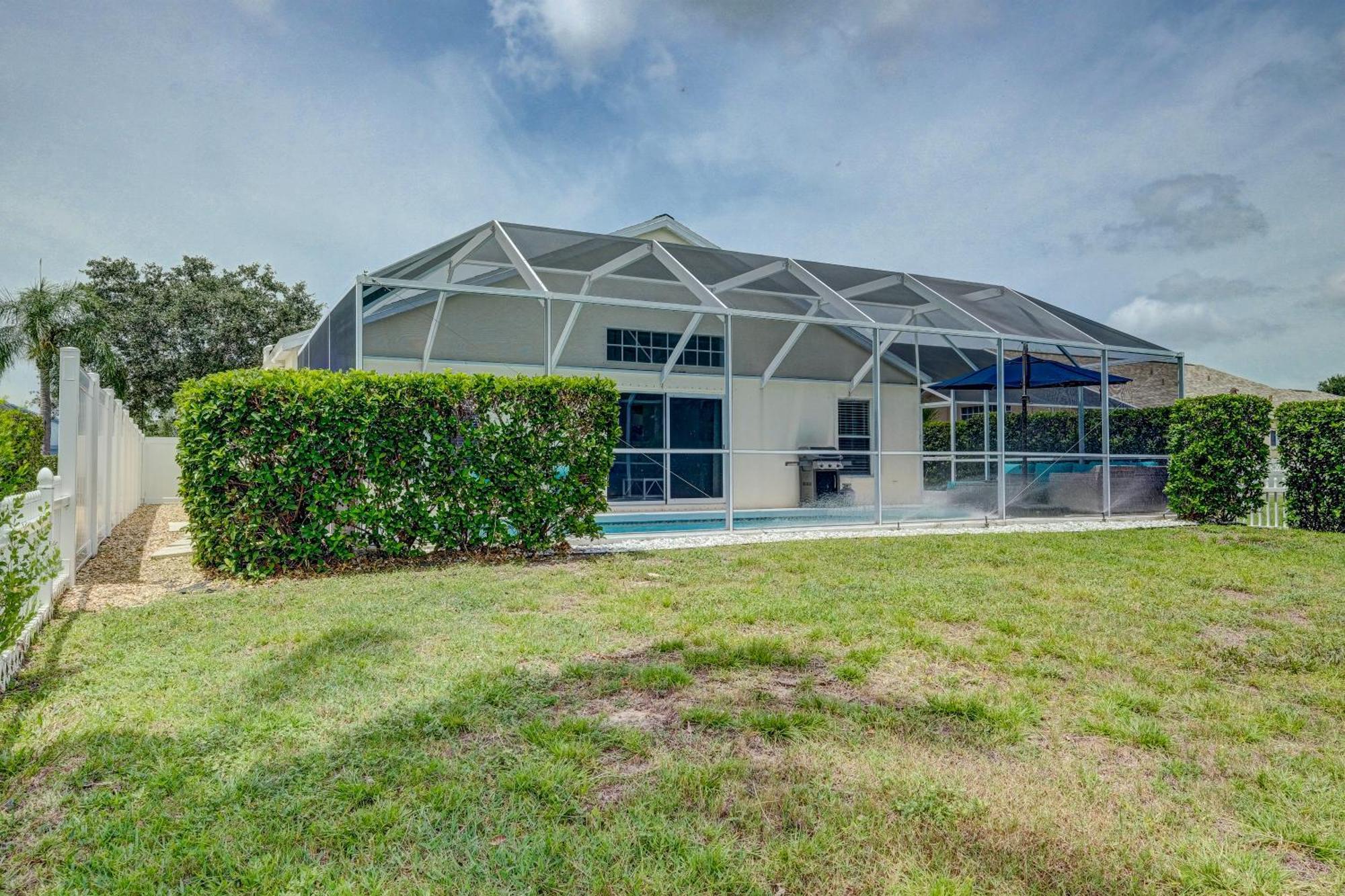 Turtle Bay Cottage! Cozy With Private Pool! Water View! *