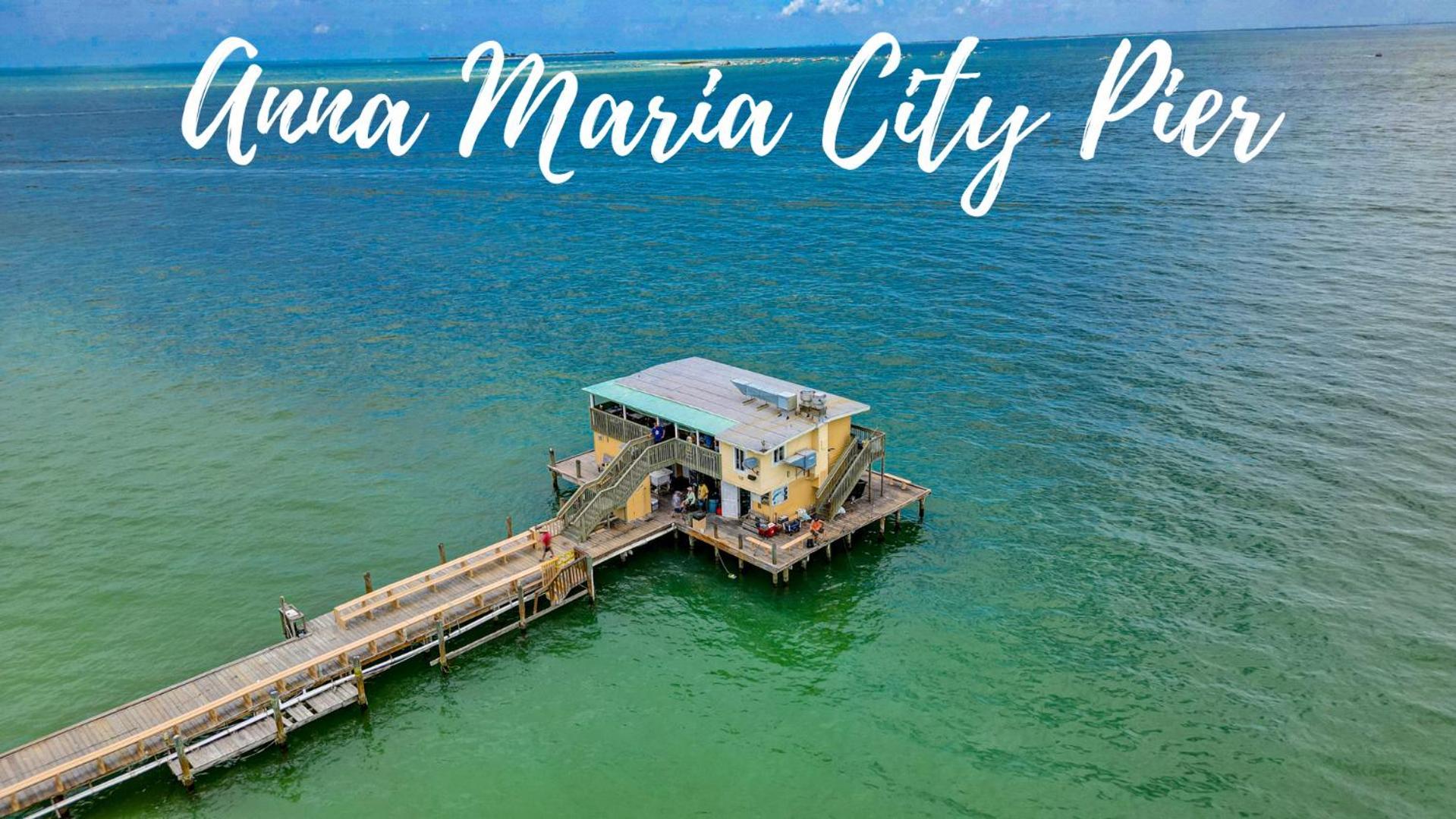 Holiday home Royal Palm Paradise! Waterfront, Private Pool & Hot Tub, Boat Dock! *
