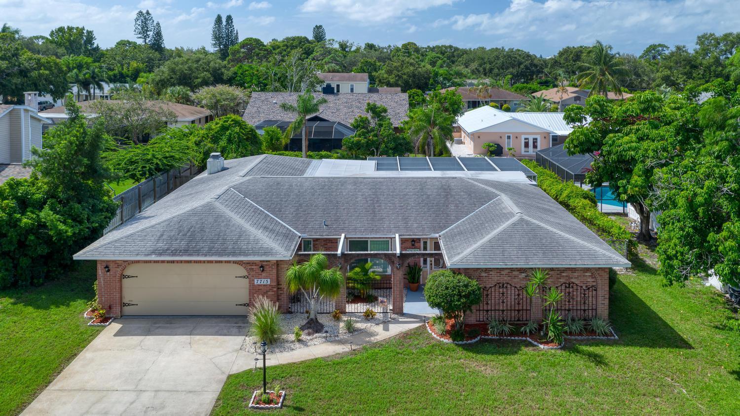 Holiday home Montauks Point! Private Pool 10 Min Drive To Anna Maria Beaches! *