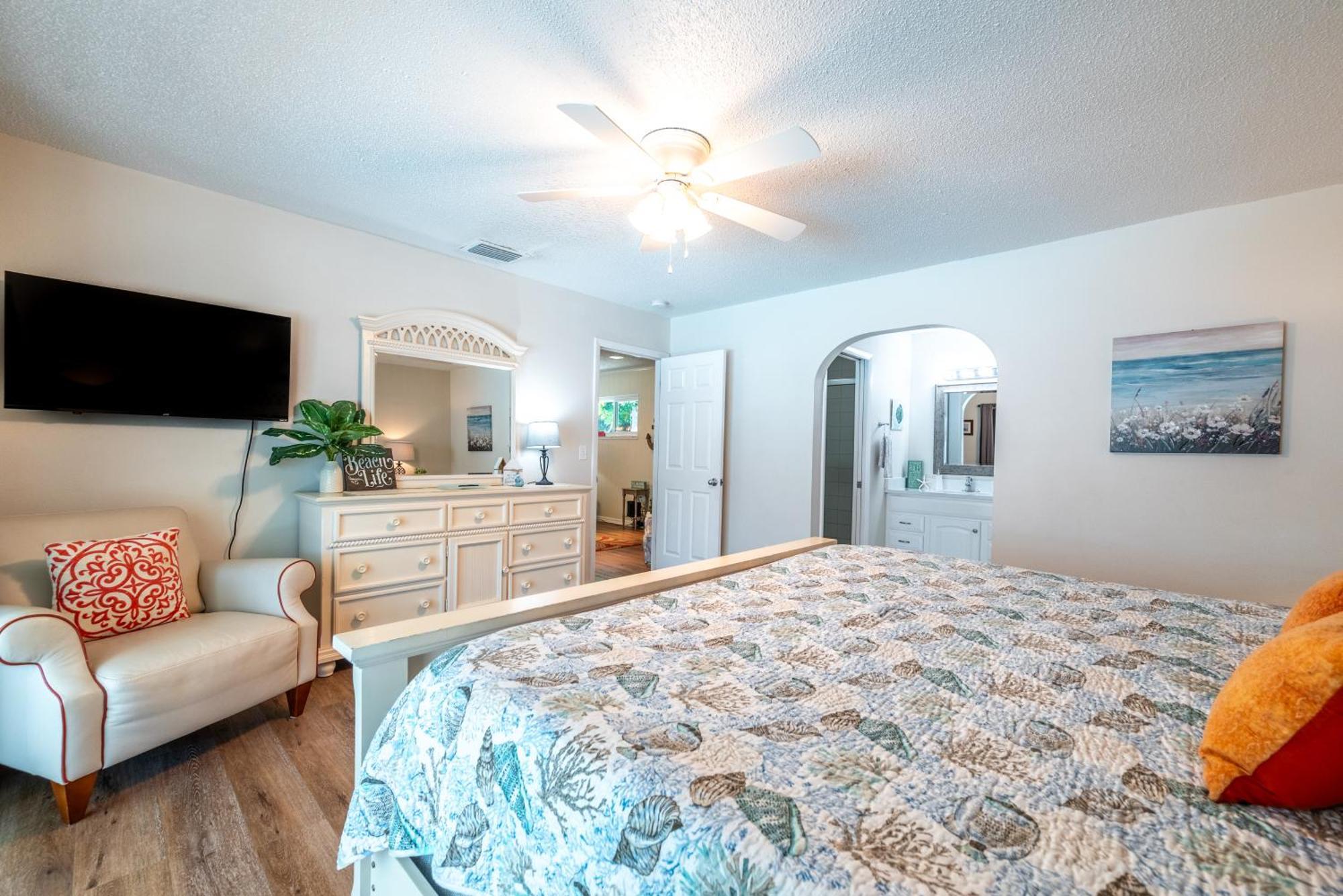 Montauks Point! Private Pool 10 Min Drive To Anna Maria Beaches! * Bradenton