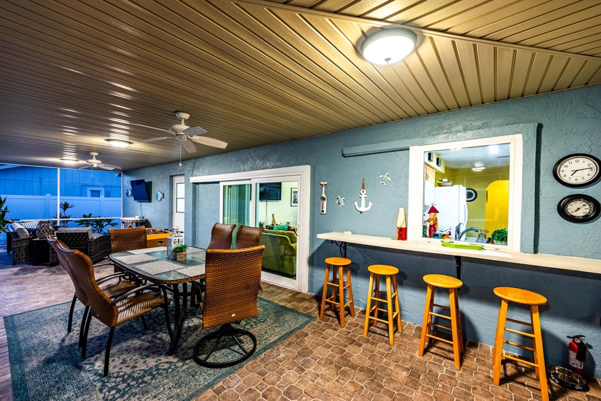Montauks Point! Private Pool 10 Min Drive To Anna Maria Beaches! Bradenton