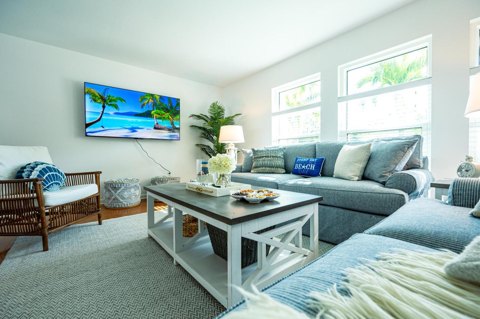 New! House Of Palms! Private Pool Home! Short Drive To Ami Holiday home Bradenton