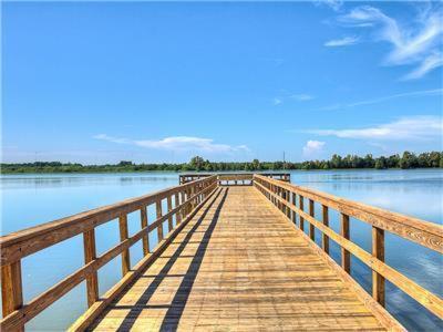 128 Sweet Tree! Lakeside With Private Pool Located In River Golf & Cc Holiday home
