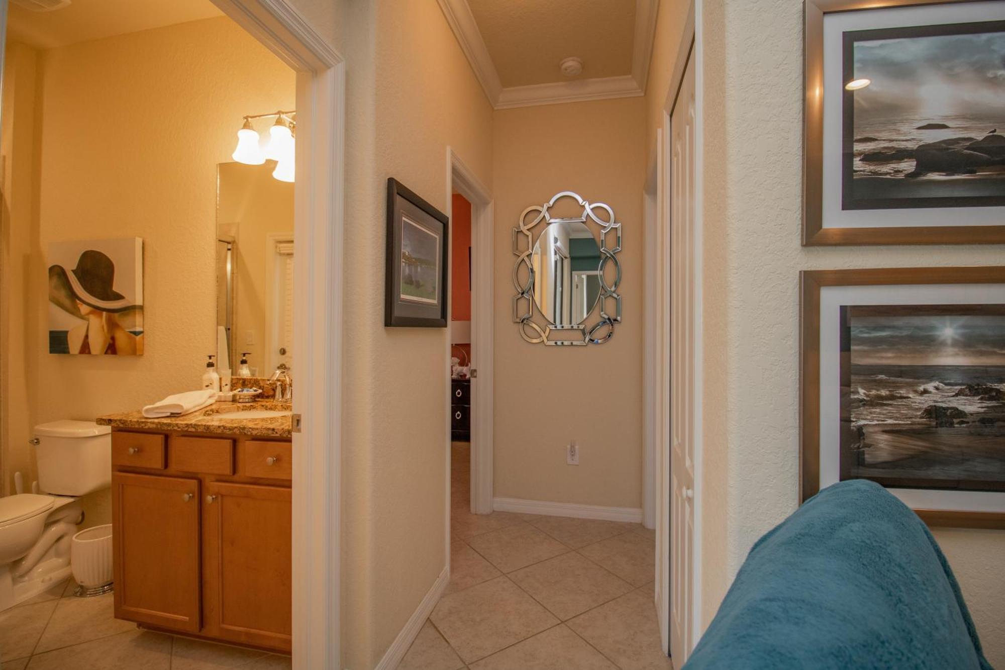128 Sweet Tree! Lakeside With Private Pool Located In River Golf & Cc * Bradenton