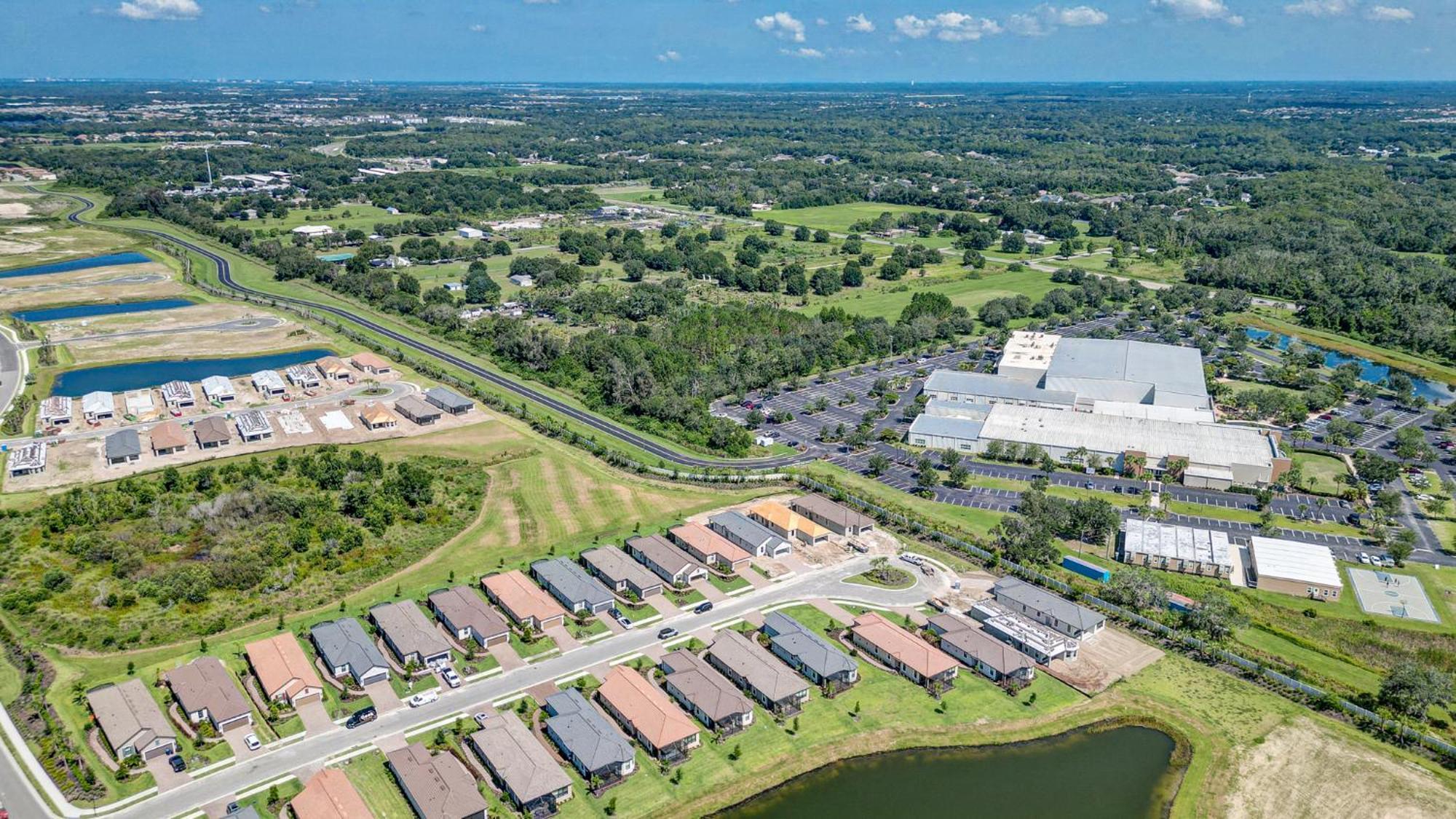 Holiday home Azario Sunrise ! Active Lifestyle Community! Near Ami And Tampa Bradenton