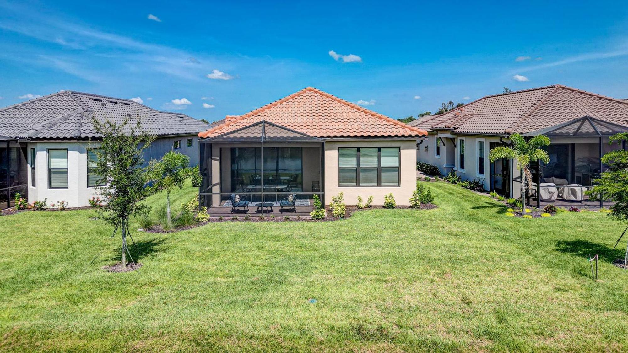 Azario Sunrise ! Active Lifestyle Community! Near Ami And Tampa Holiday home *
