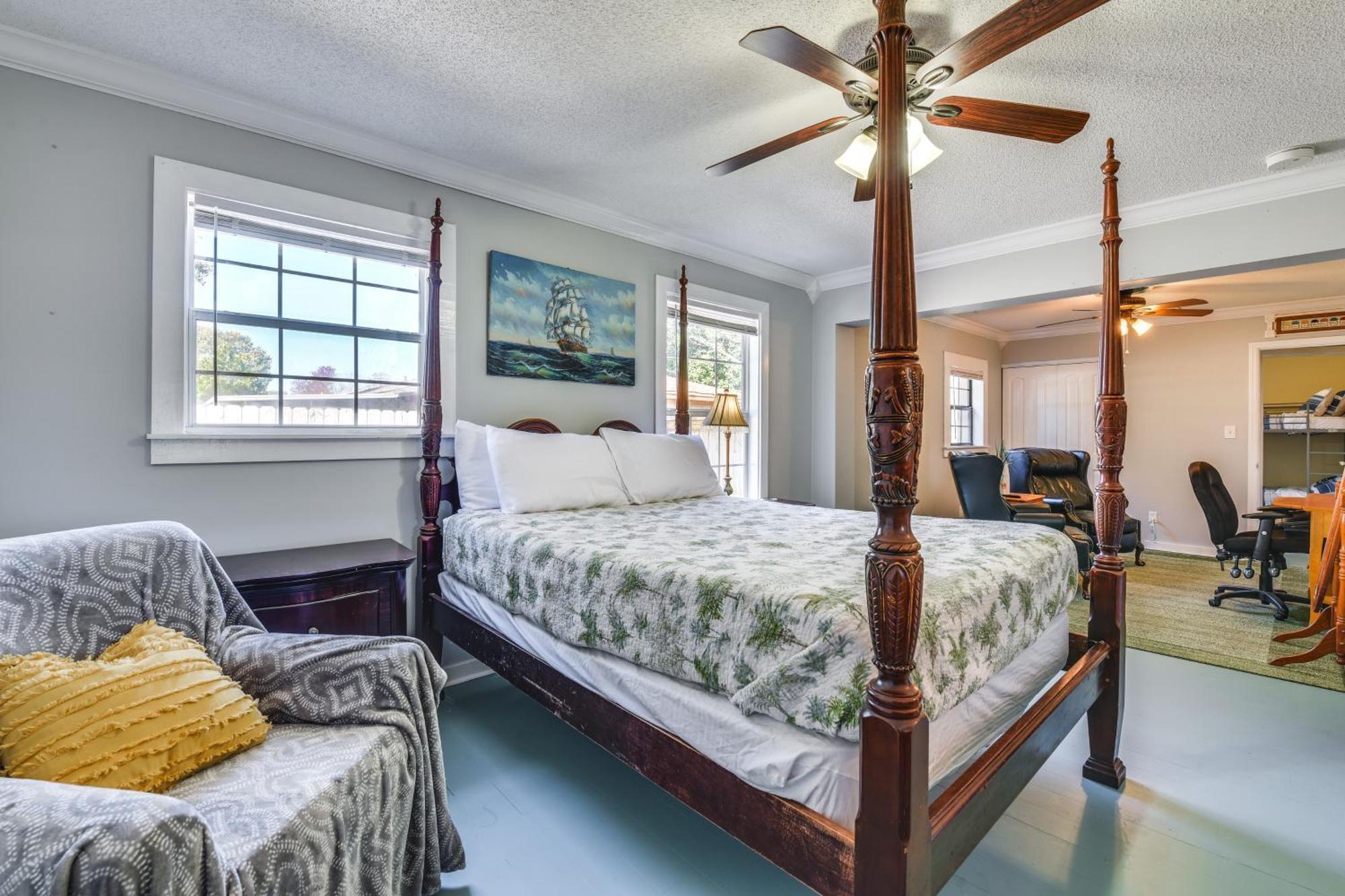 Pet-friendly Walton 4 Mi To Ocean Holiday home