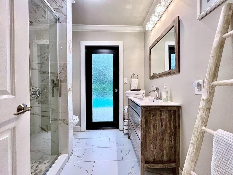 Holiday home Waterfront Tropical Oasis, Htd Pool-hottub-kayaks Fort Lauderdale