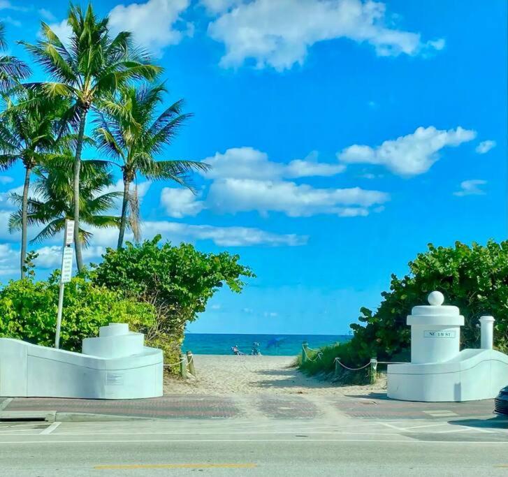 Waterfront Tropical Oasis, Htd Pool-hottub-kayaks * Fort Lauderdale