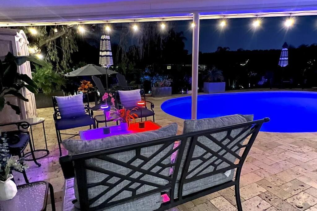 Holiday home Waterfront Tropical Oasis, Htd Pool-hottub-kayaks Fort Lauderdale