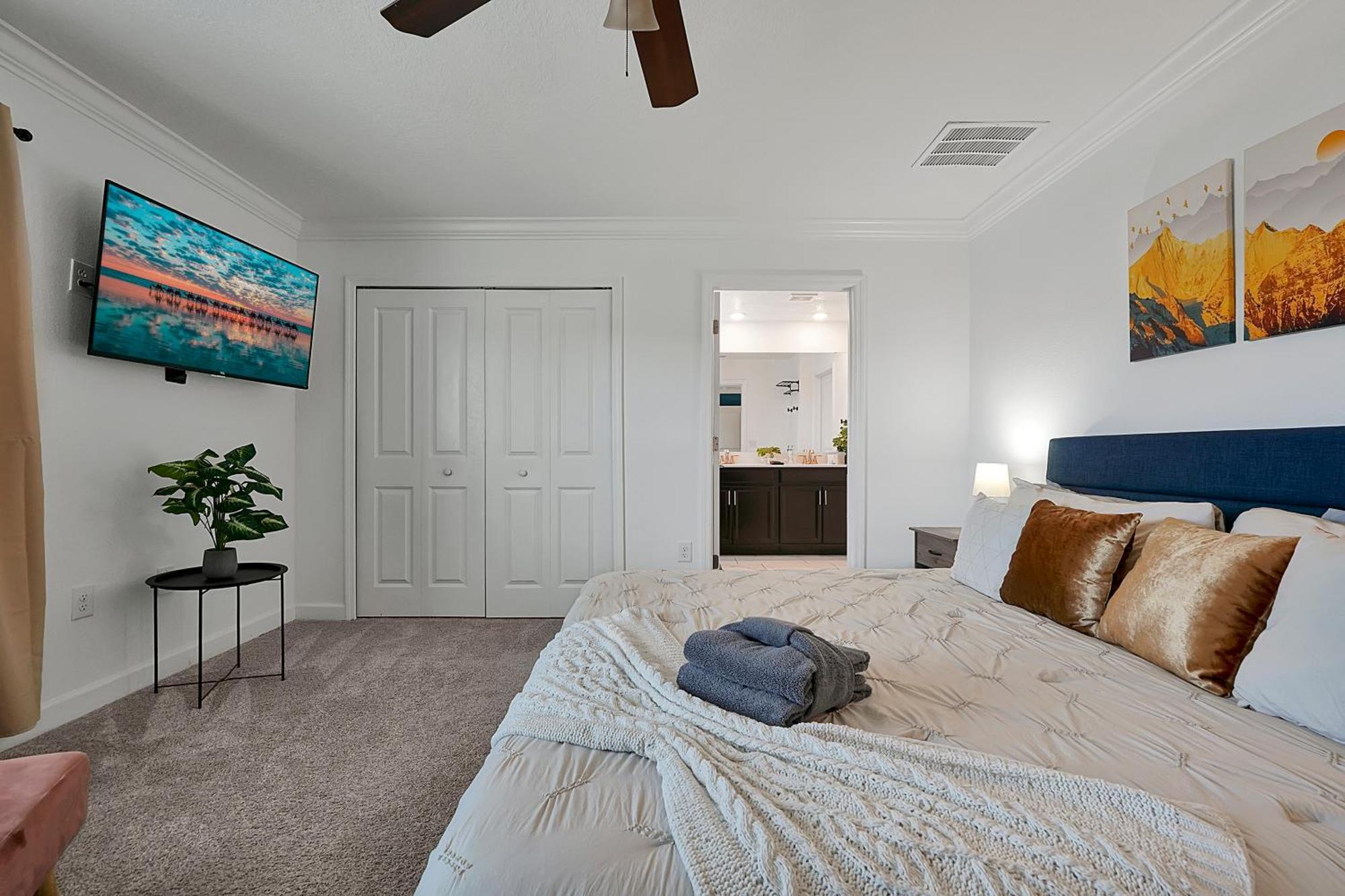 Storey Escape W/ Pool, Games & Water Park