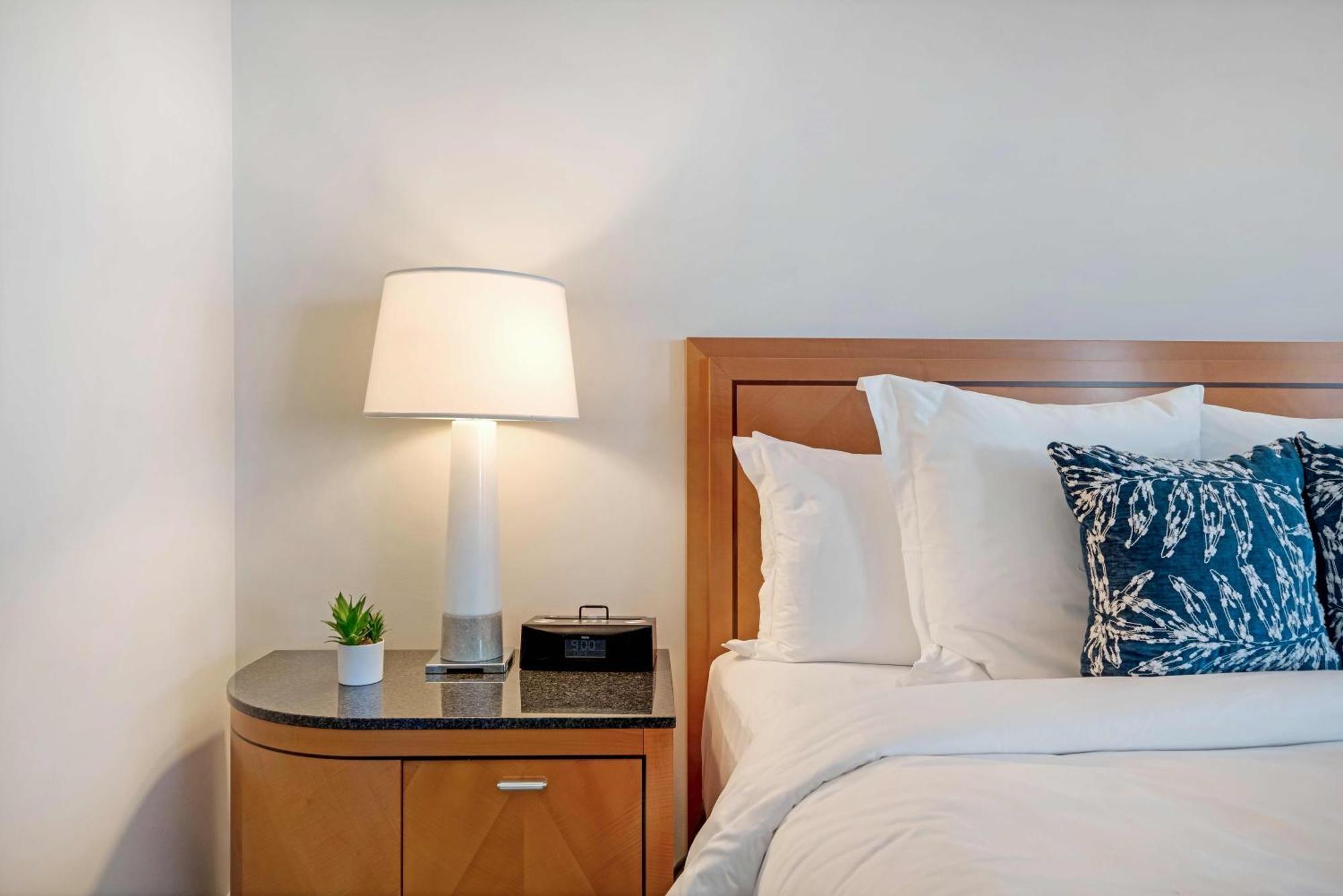 Casiola In Four Seasons Apartment *