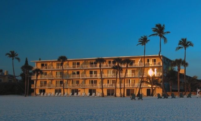 Outrigger Resort 3*
