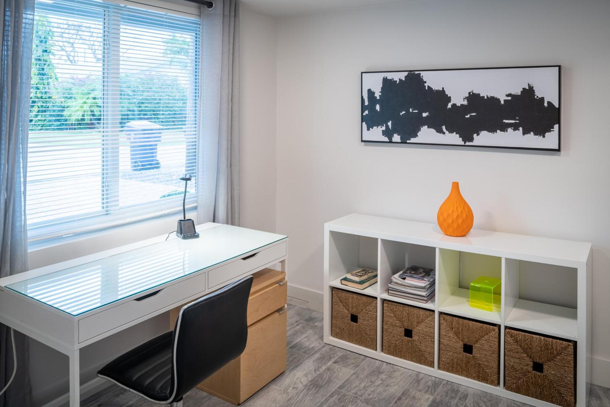 Holiday home Walk To Wilton Drive - Spacious & Quiet #1 *