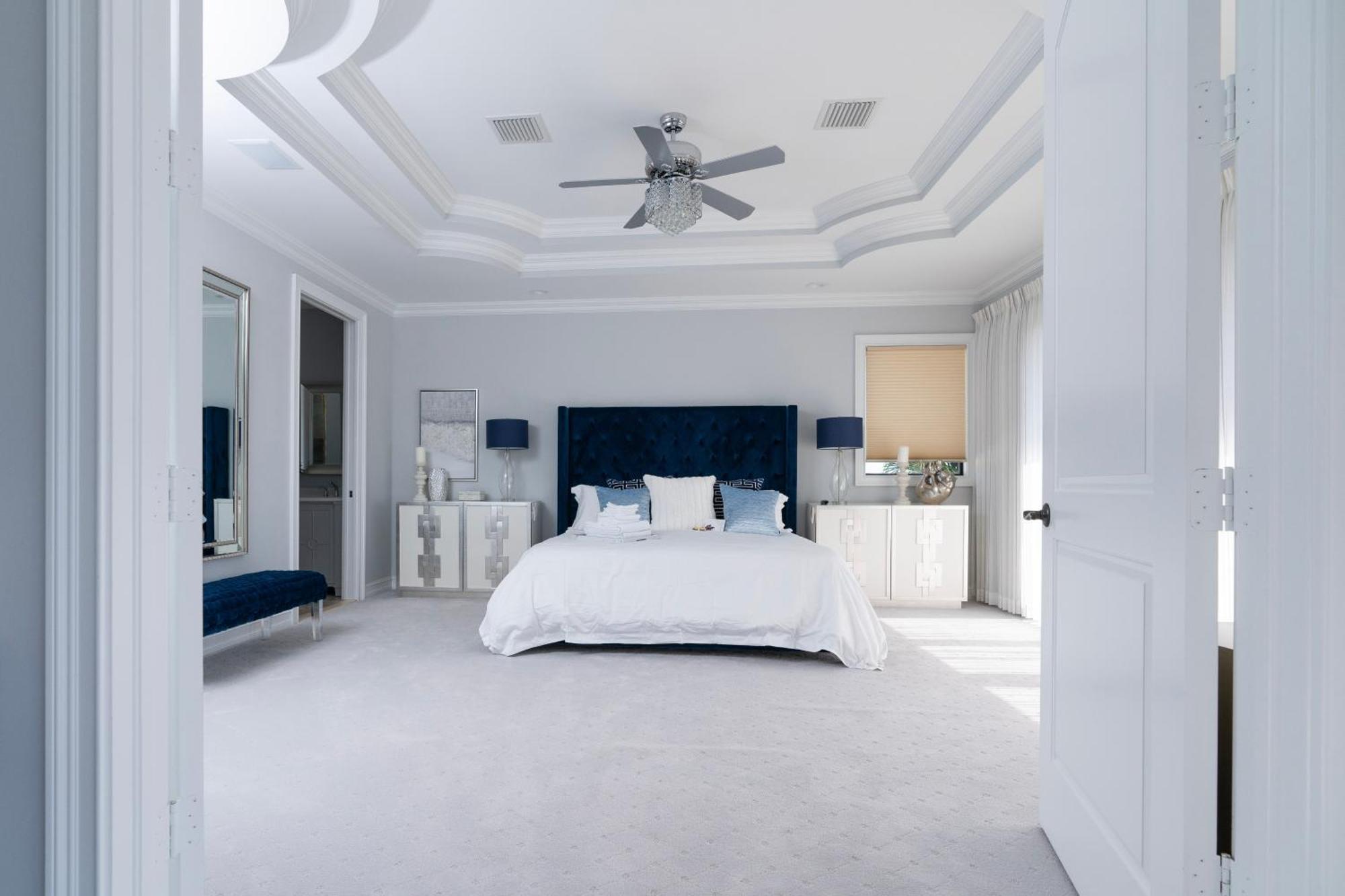Holiday home 5 Bedroom Luxe On Deep Water Intracoastal *