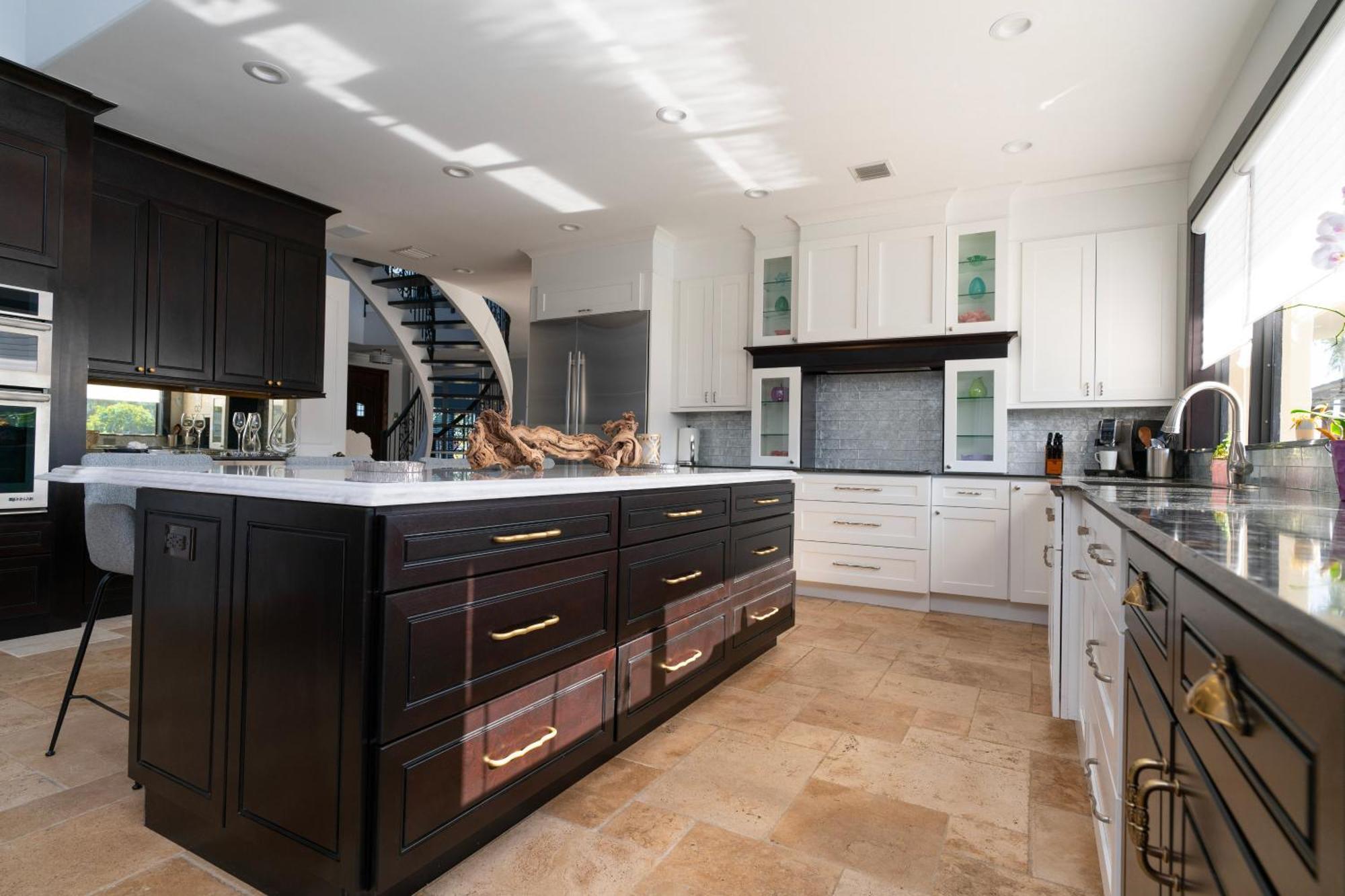 Holiday home 5 Bedroom Luxe On Deep Water Intracoastal