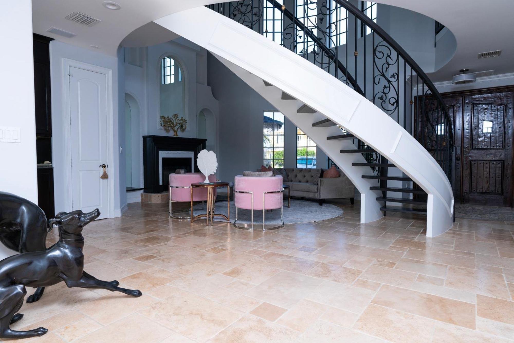 Holiday home 5 Bedroom Luxe On Deep Water Intracoastal *