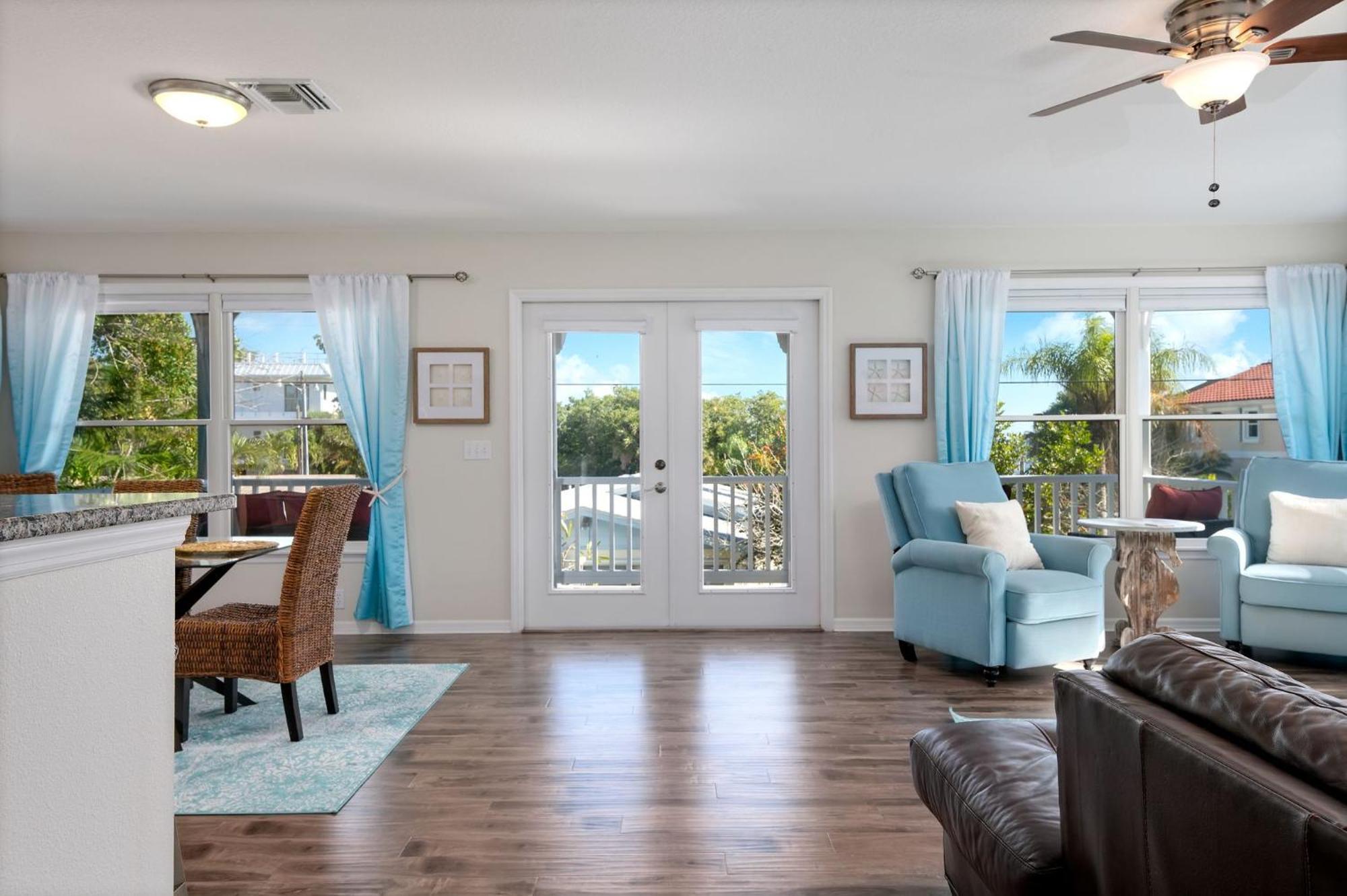 24th St House! 50ft To The Or The Bay! Holiday home Bradenton Beach