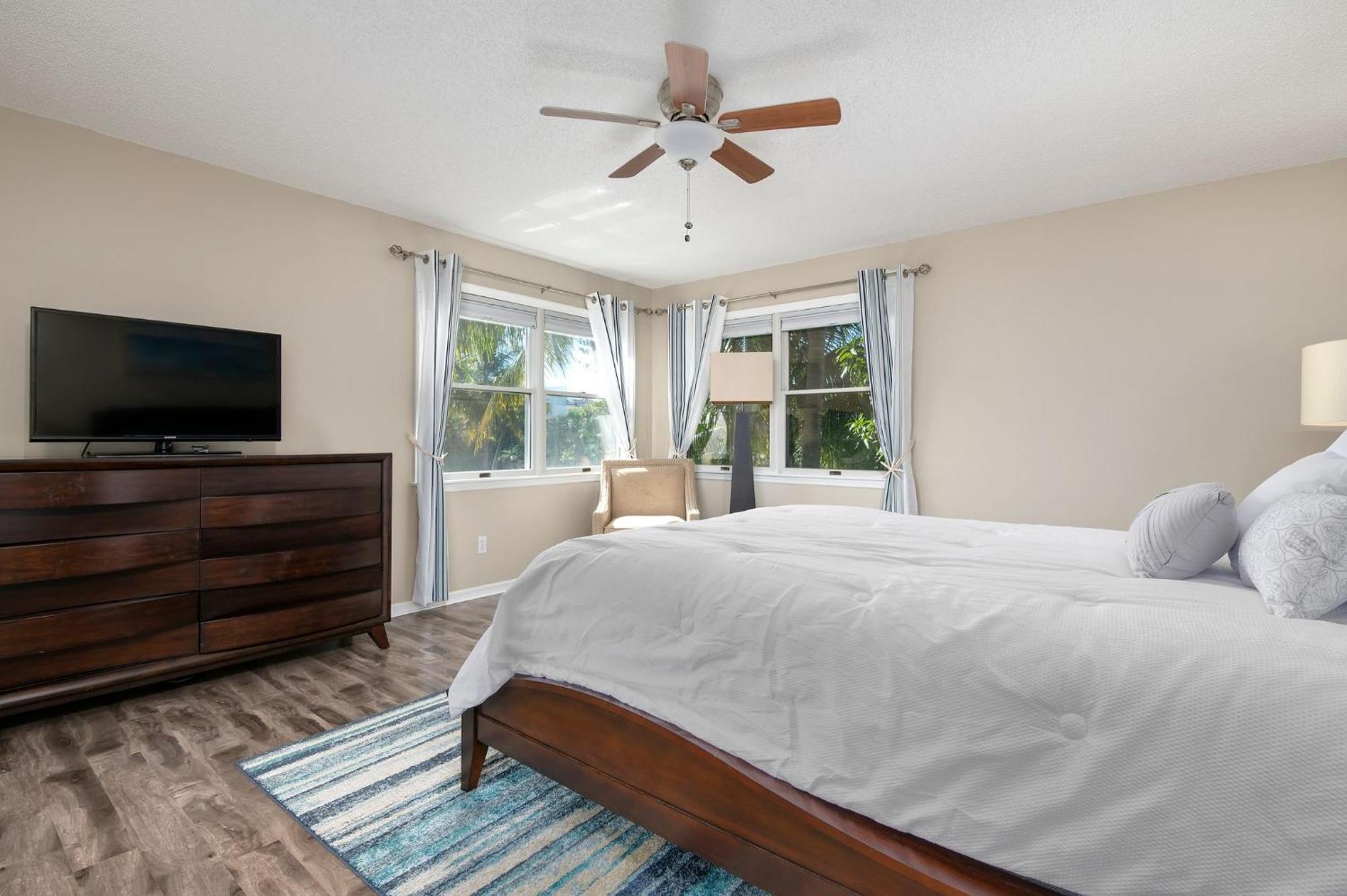 24th St House! 50ft To The Or The Bay! Holiday home Bradenton Beach