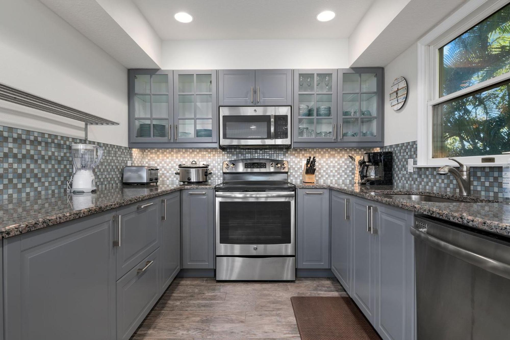 24th St House! 50ft To The Or The Bay! Holiday home Bradenton Beach