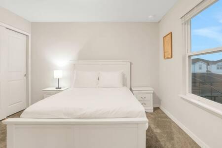 Magnificent 9br Getaway By W Pool Game Rm