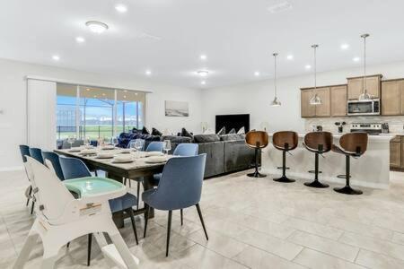 Villa Magnificent 9br Getaway By W Pool Game Rm